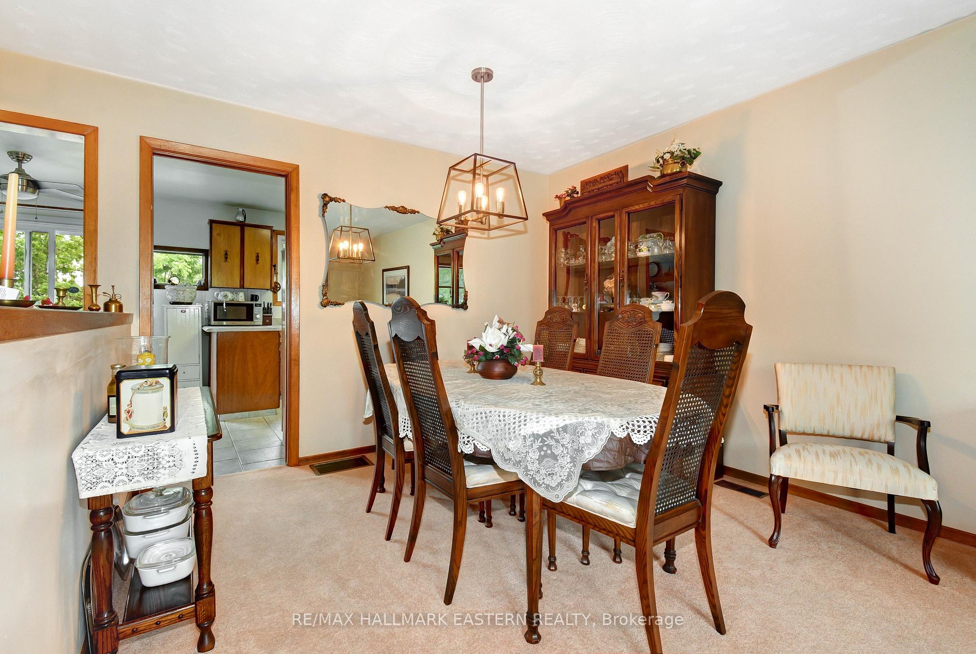Photo 19 of 509 Montcalm Drive, Peterborough, Northcrest Ward 5 — HOMEH