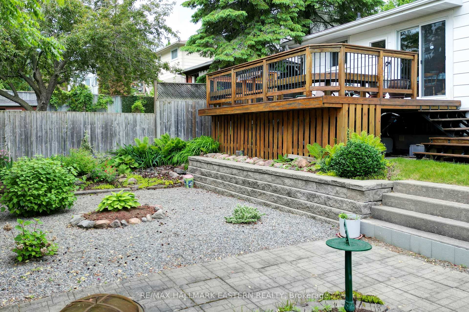 Photo 36 of 509 Montcalm Drive, Peterborough, Northcrest Ward 5 — HOMEH