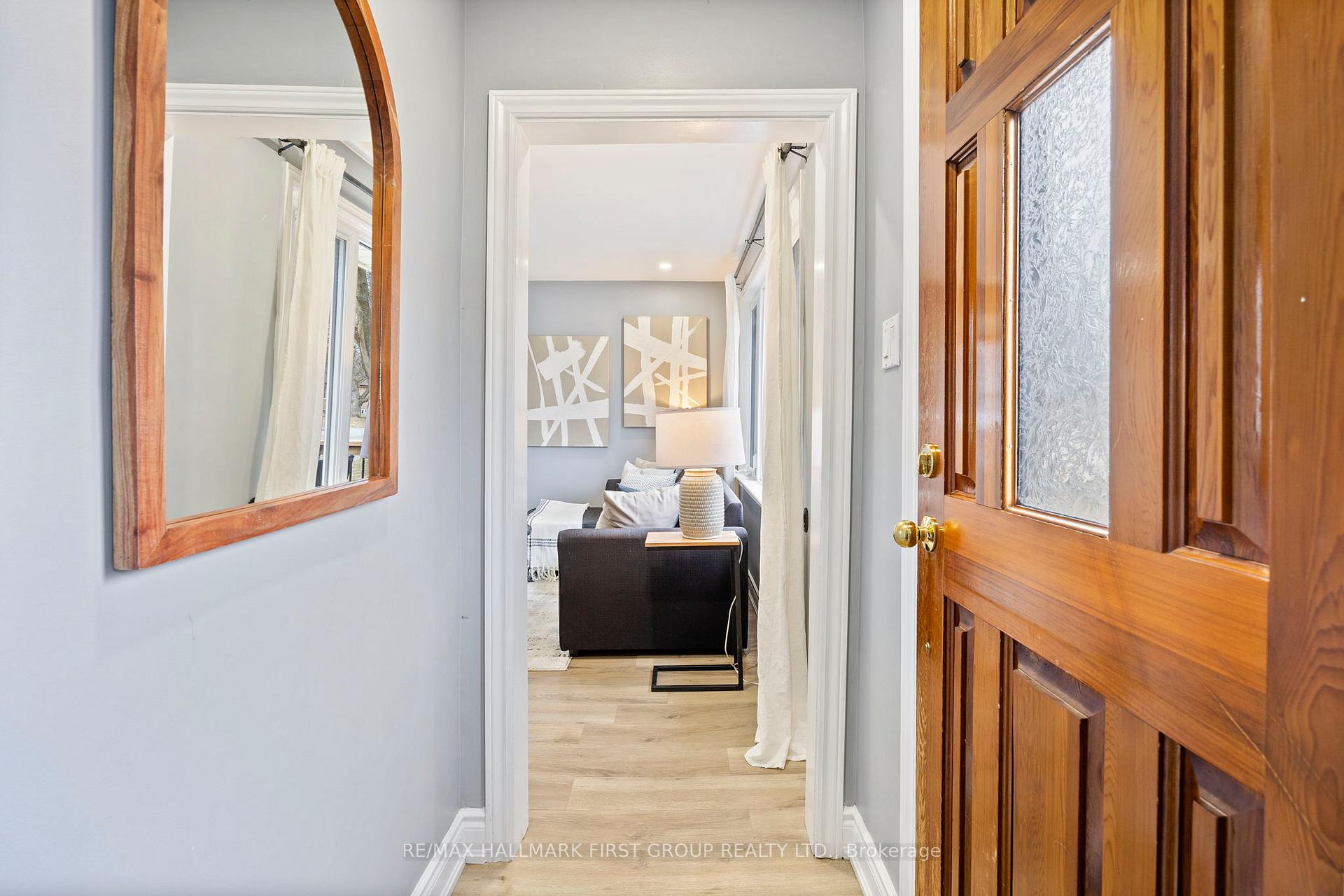 Photo 13 of 503 Peel Street, Whitby, Downtown Whitby — HOMEH