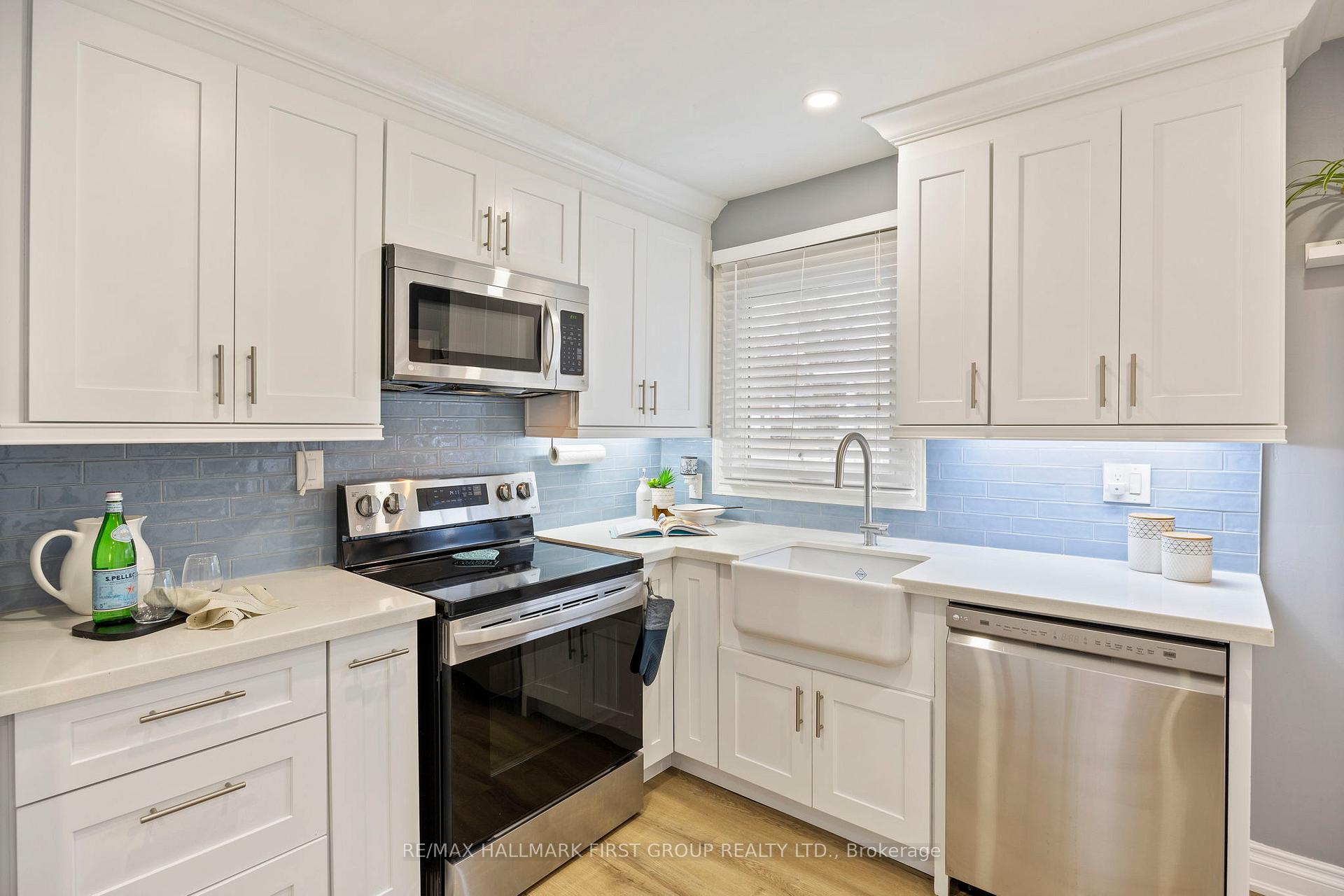 Photo 16 of 503 Peel Street, Whitby, Downtown Whitby — HOMEH