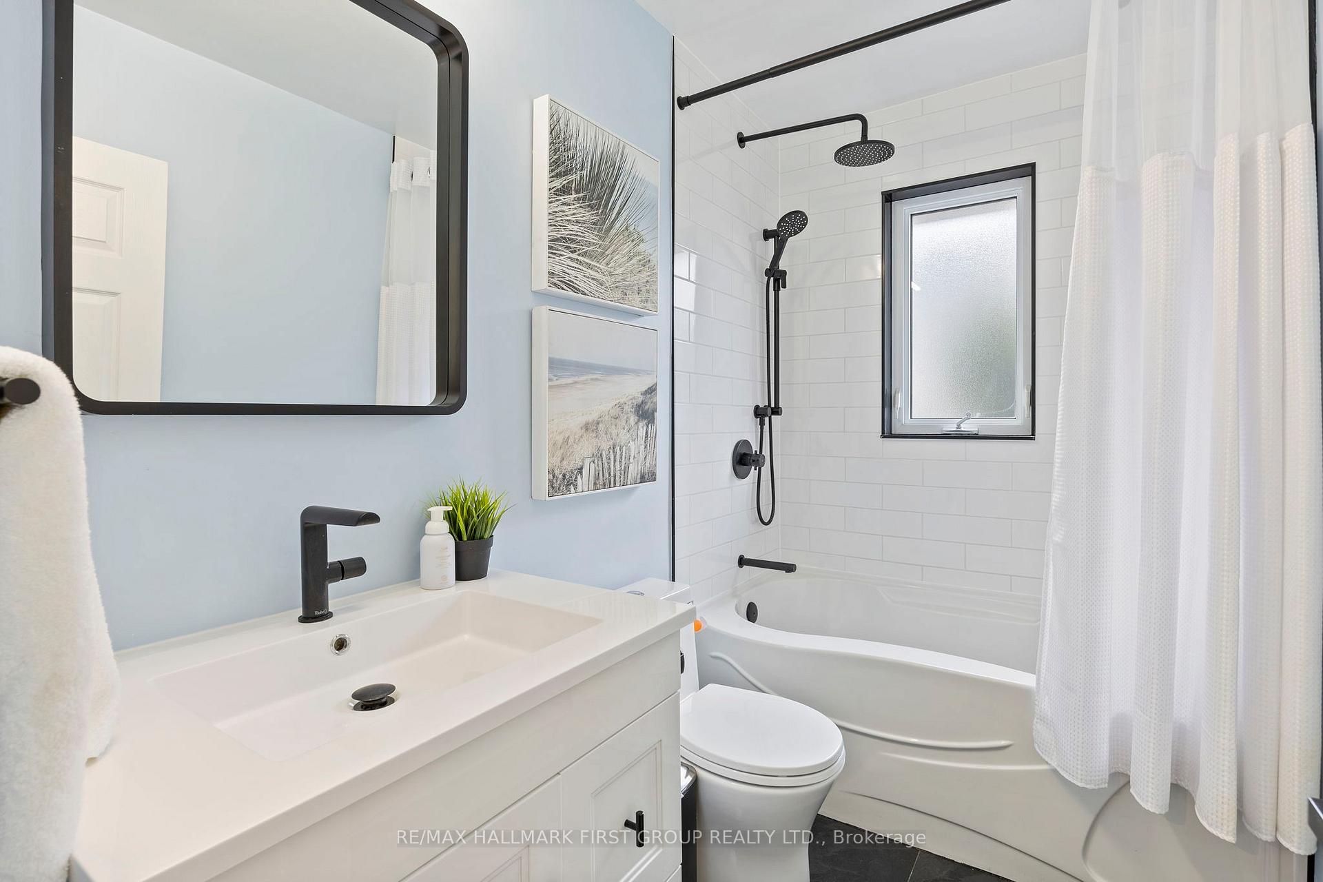 Photo 22 of 503 Peel Street, Whitby, Downtown Whitby — HOMEH
