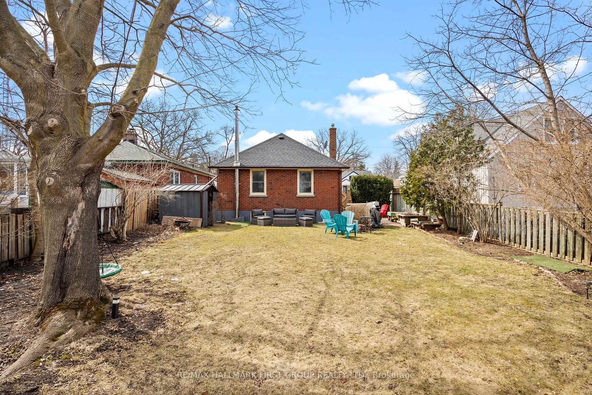 Photo 34 of 503 Peel Street, Whitby, Downtown Whitby — HOMEH