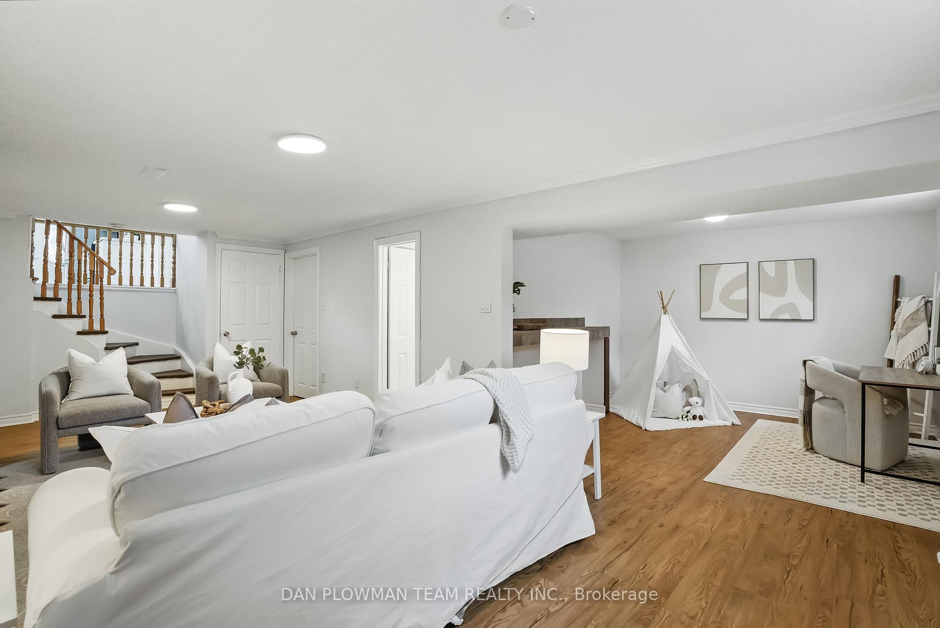 Photo 27 of 699 Aruba Crescent, Oshawa, Northglen — HOMEH
