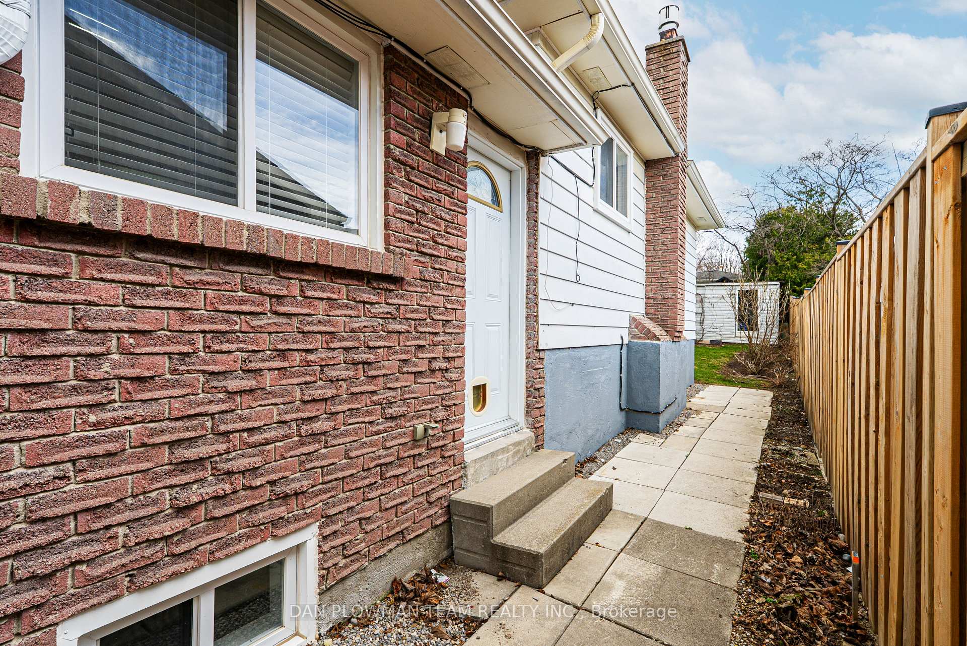 Photo 35 of 699 Aruba Crescent, Oshawa, Northglen — HOMEH