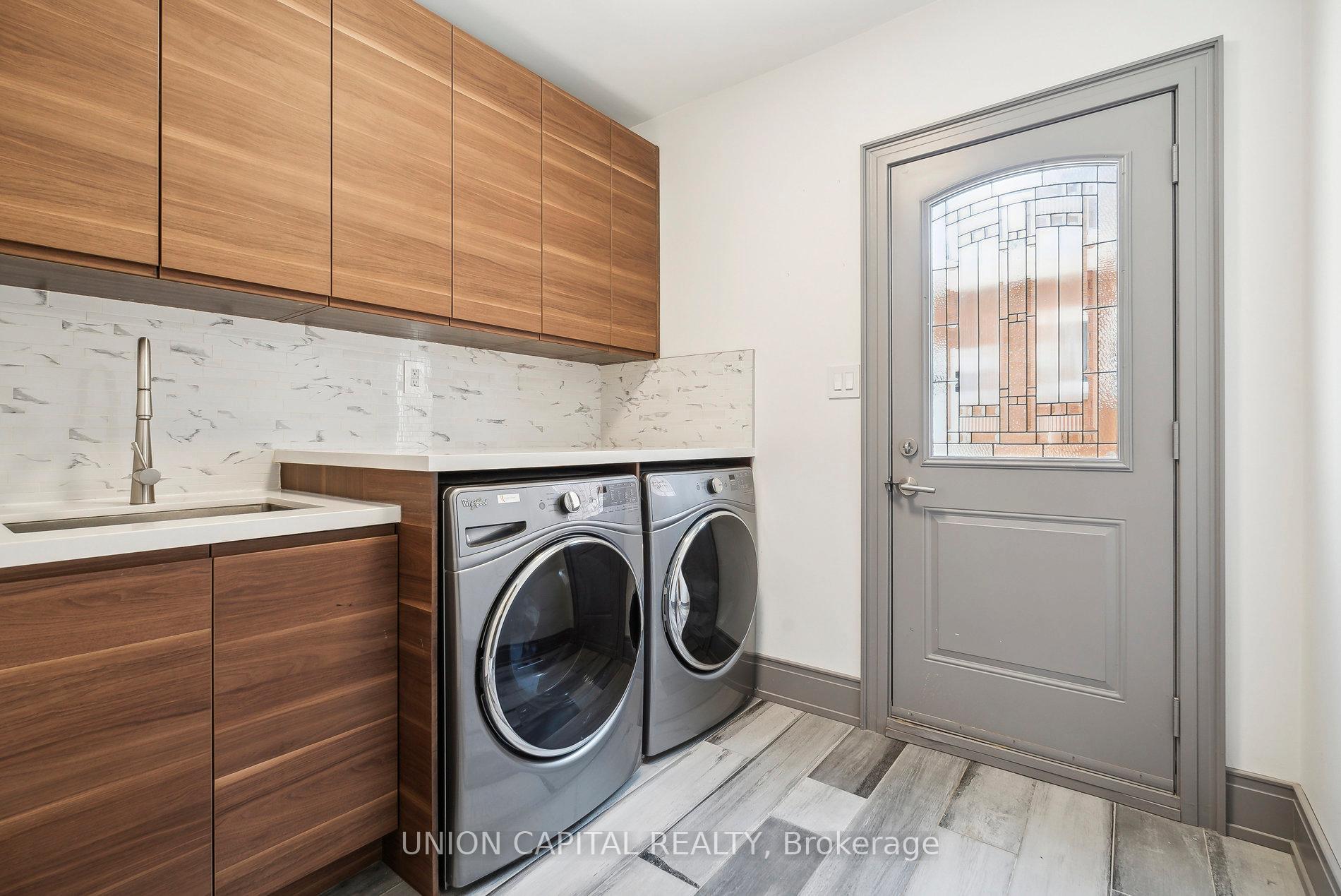 Photo 21 of 82 Queenston Crescent, Vaughan, East Woodbridge — HOMEH