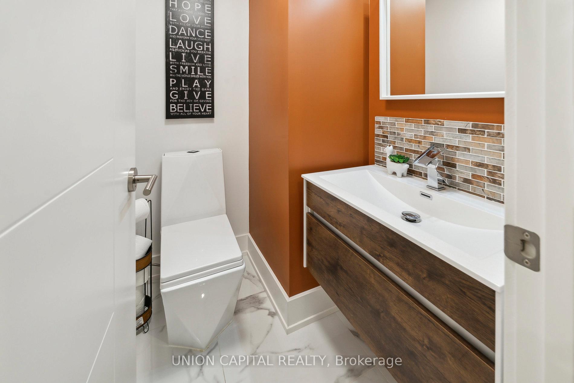 Photo 43 of 82 Queenston Crescent, Vaughan, East Woodbridge — HOMEH