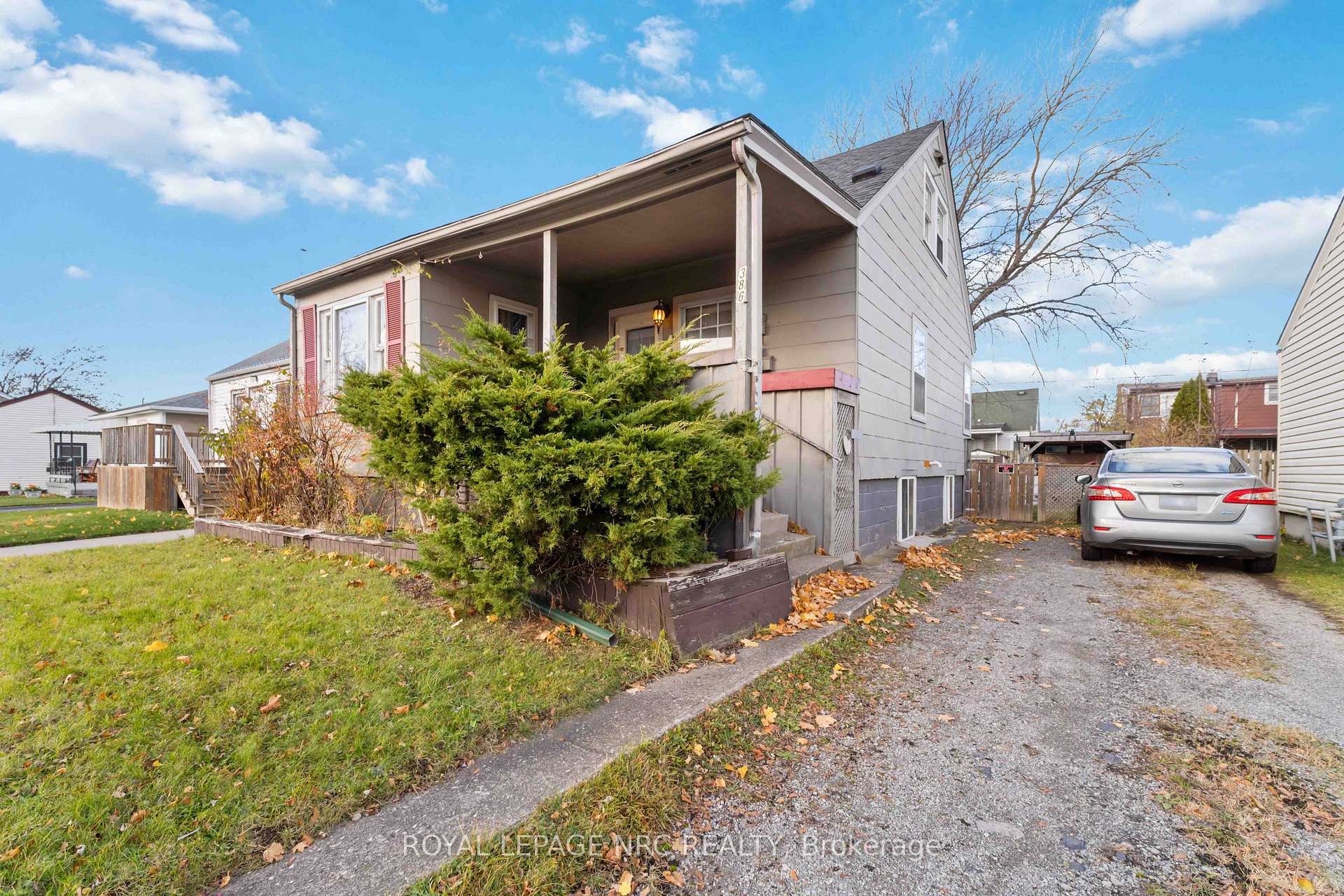 Photo 2 of 386 Gatfield Avenue, Welland, Lincoln/Crowland — HOMEH