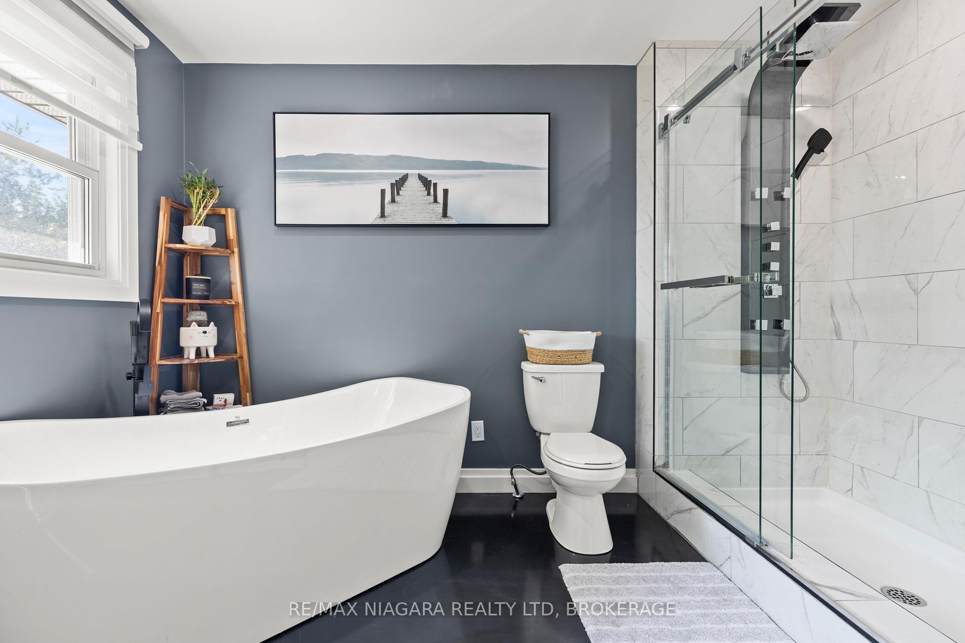 Photo 21 of 32 Ridgewood Drive, Welland, Prince Charles — HOMEH