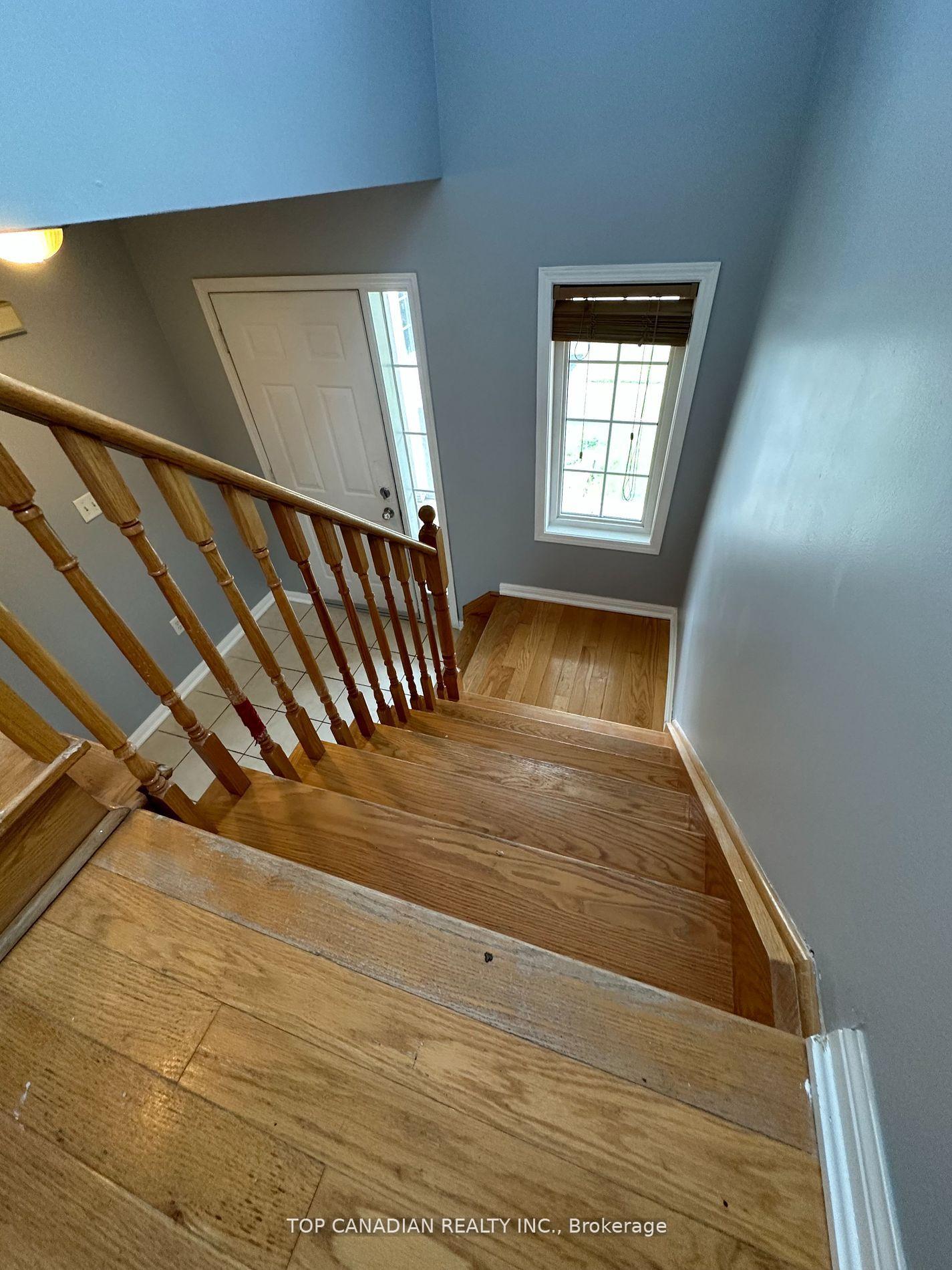 Photo 7 of 178 Glovers Road, Oshawa, Samac — HOMEH