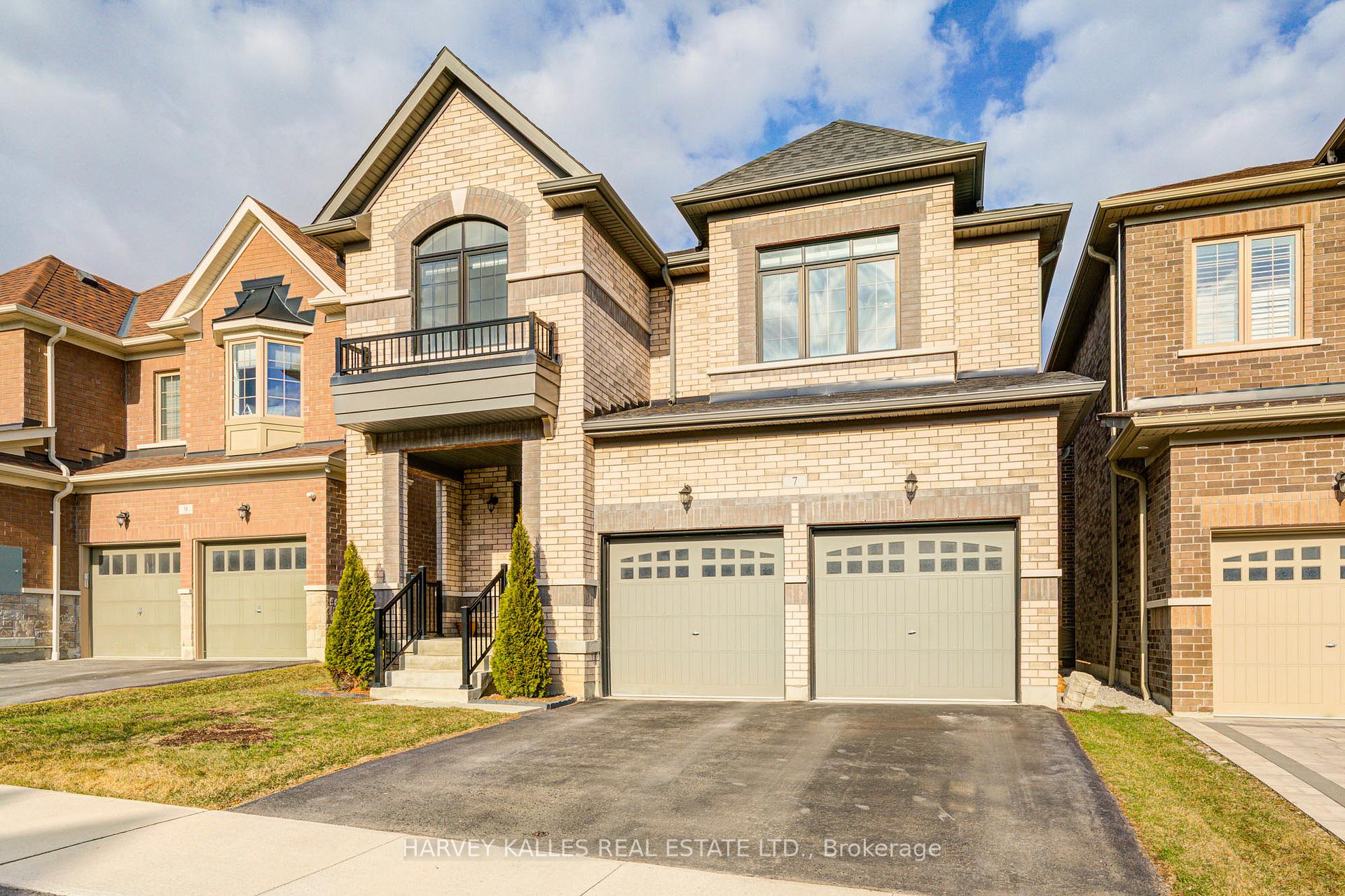 Photo 4 of 7 Capstan Court, Whitby, Lynde Creek — HOMEH