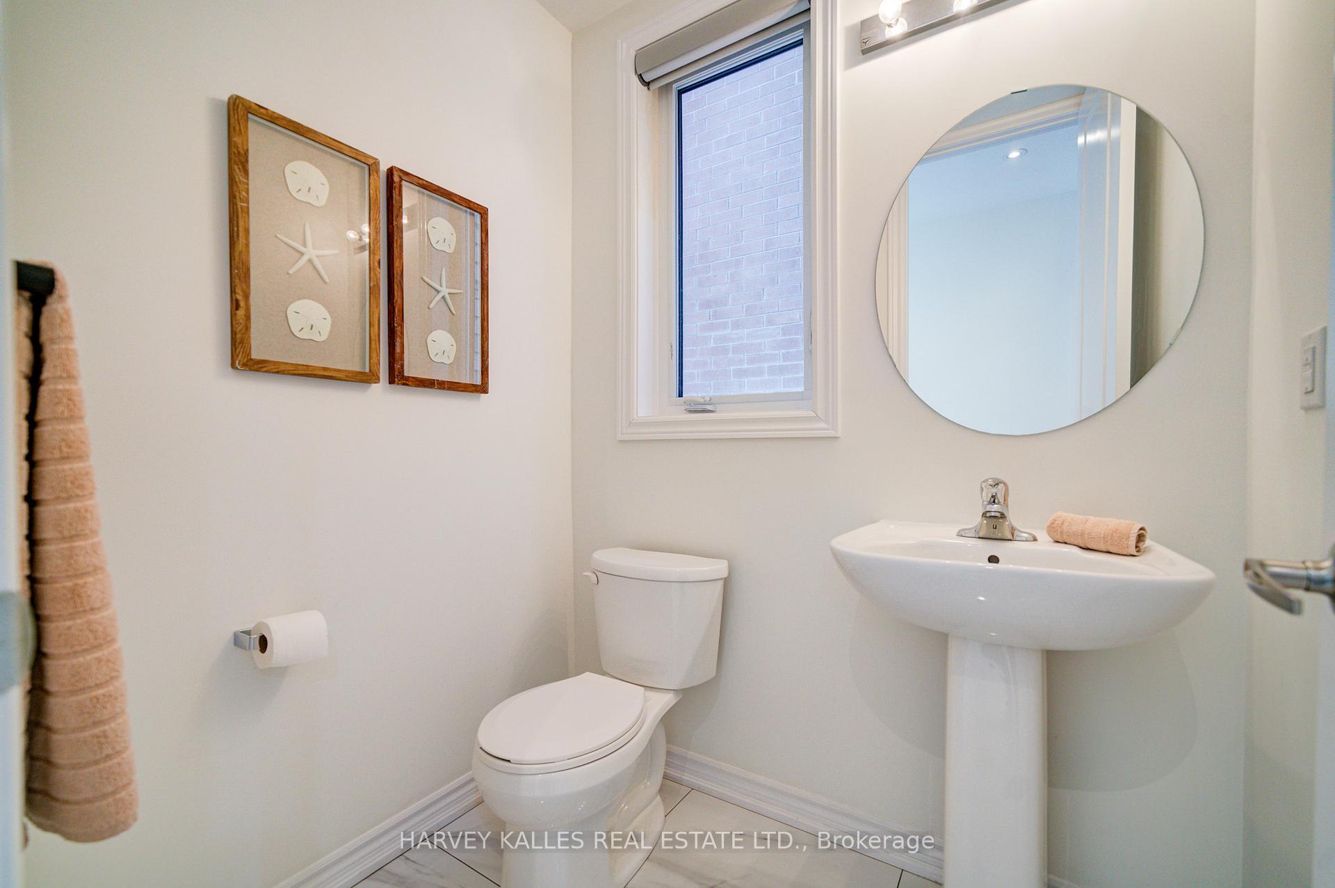 Photo 8 of 7 Capstan Court, Whitby, Lynde Creek — HOMEH