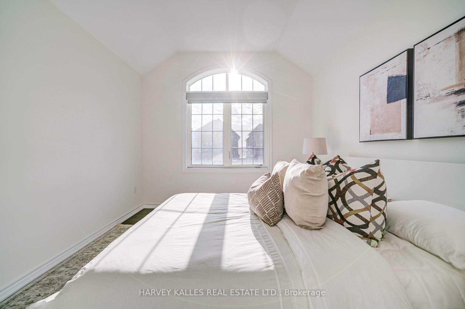 Photo 34 of 7 Capstan Court, Whitby, Lynde Creek — HOMEH