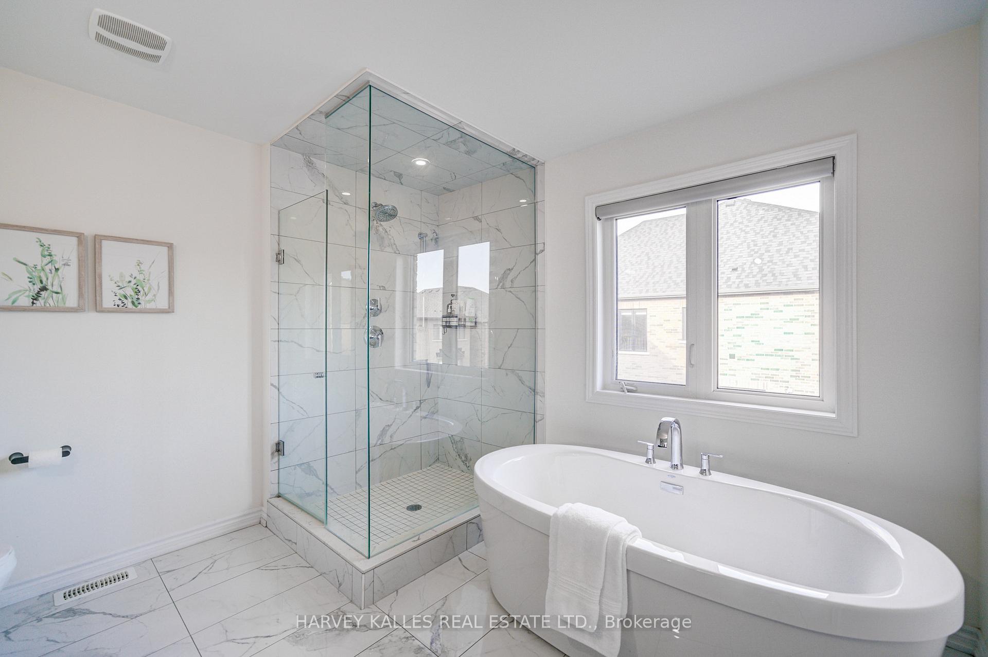 Photo 42 of 7 Capstan Court, Whitby, Lynde Creek — HOMEH