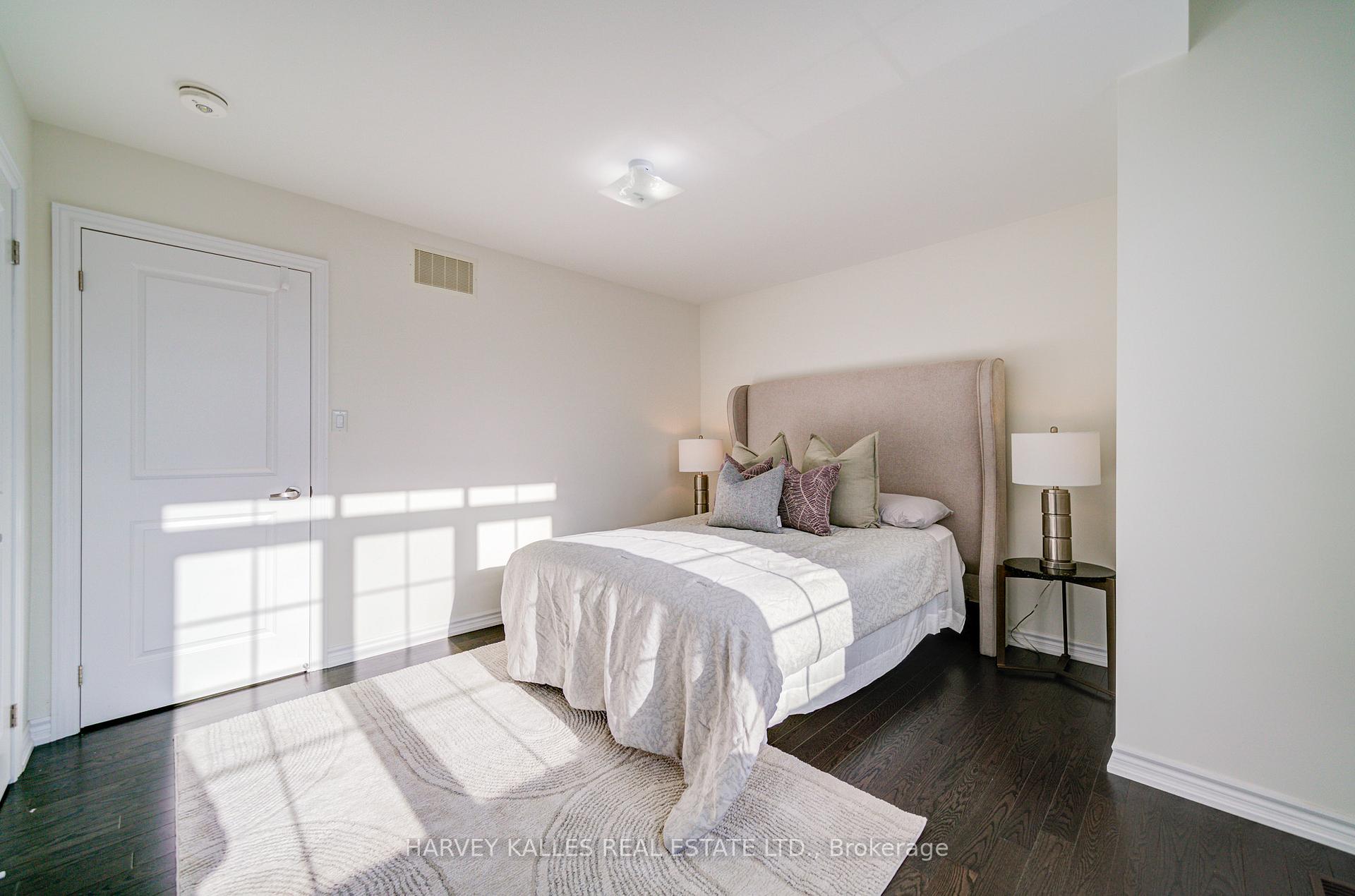 Photo 45 of 7 Capstan Court, Whitby, Lynde Creek — HOMEH