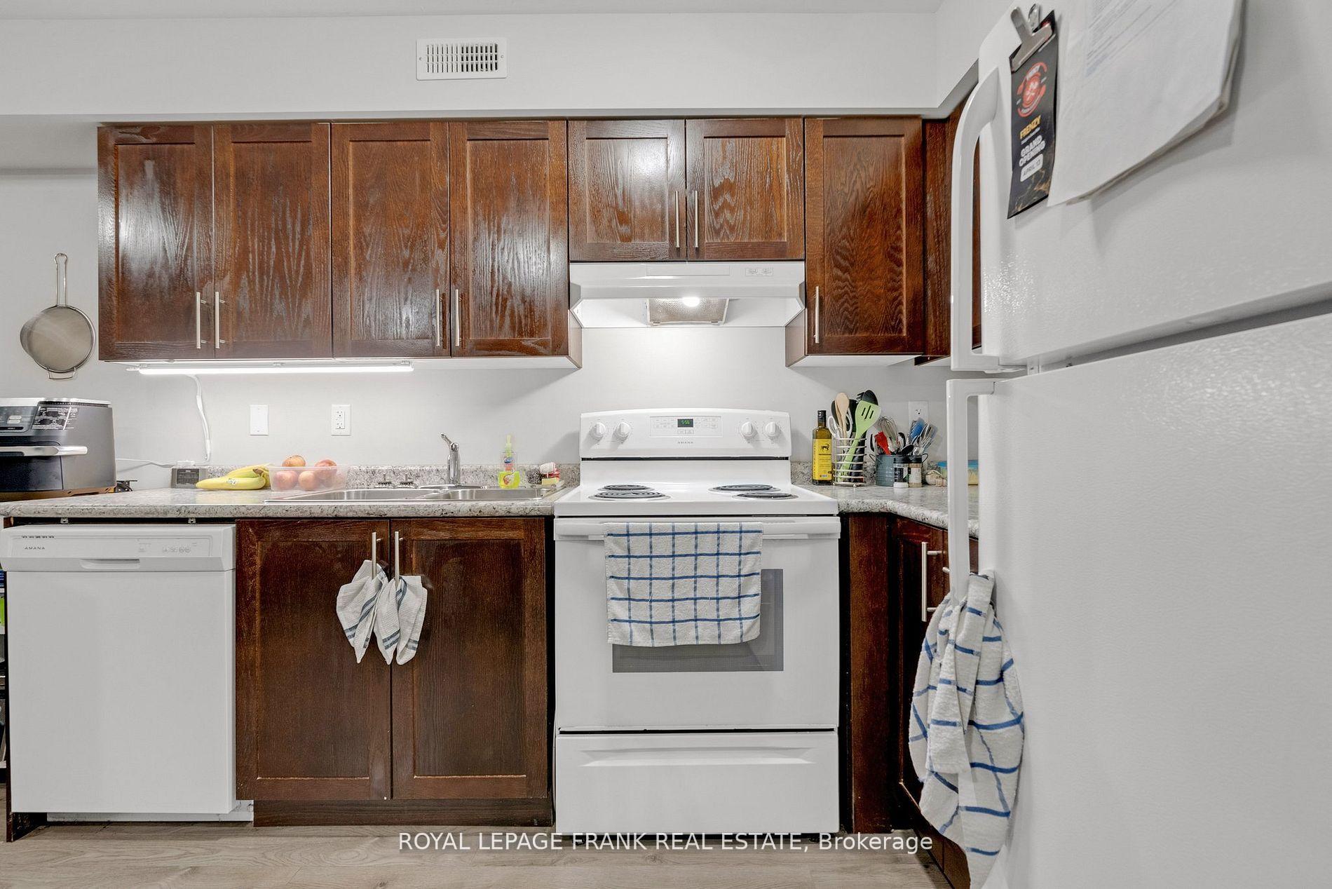 Photo 17 of 159 Tresane Street, Oshawa, Vanier — HOMEH