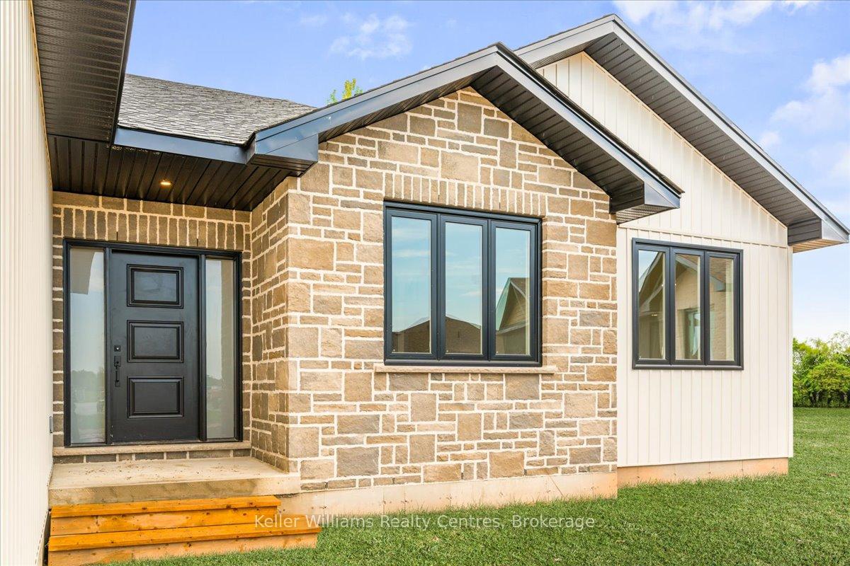 Photo 3 of 55 Chestnut Hill Crescent, Arran-Elderslie — HOMEH