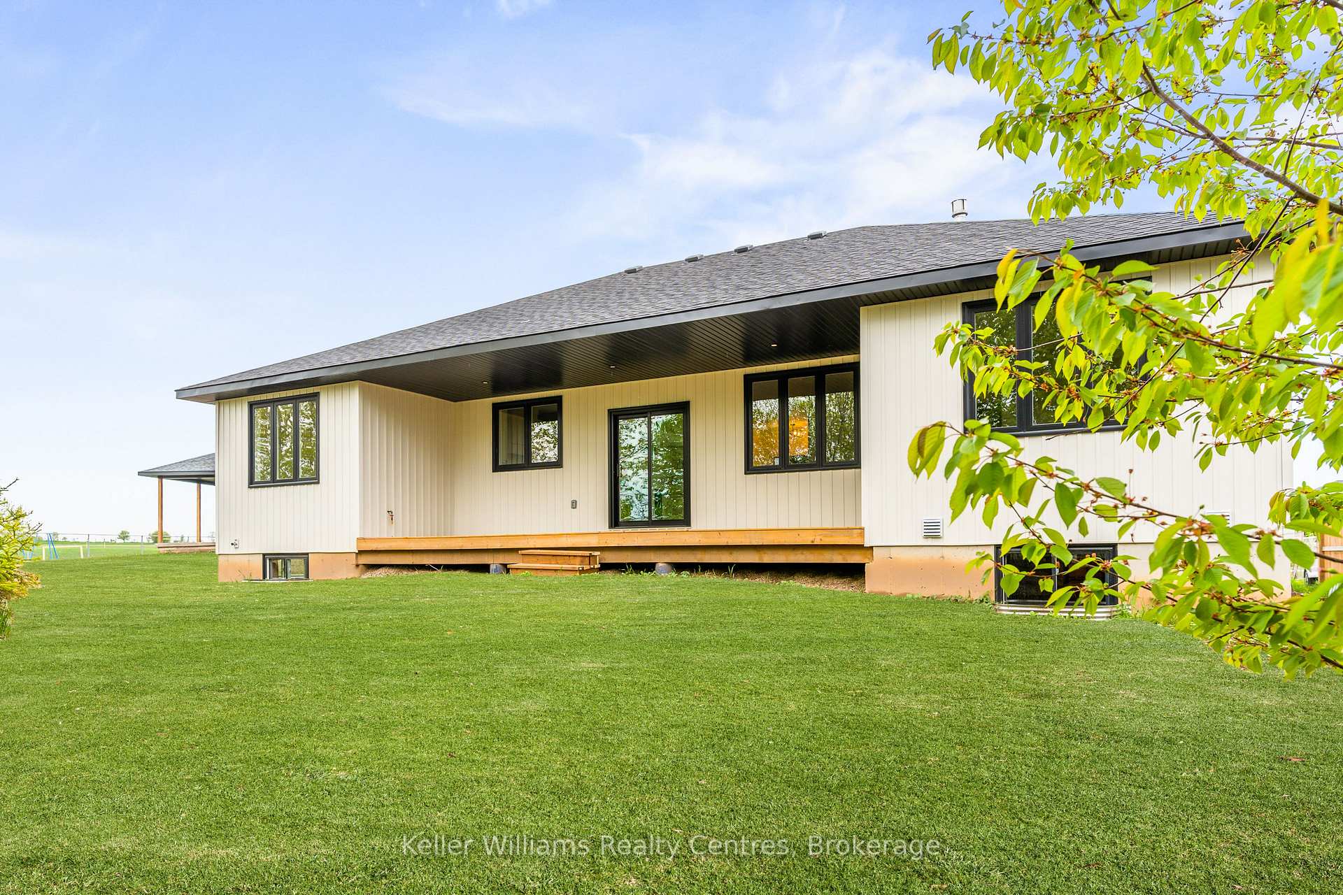 Photo 5 of 55 Chestnut Hill Crescent, Arran-Elderslie — HOMEH
