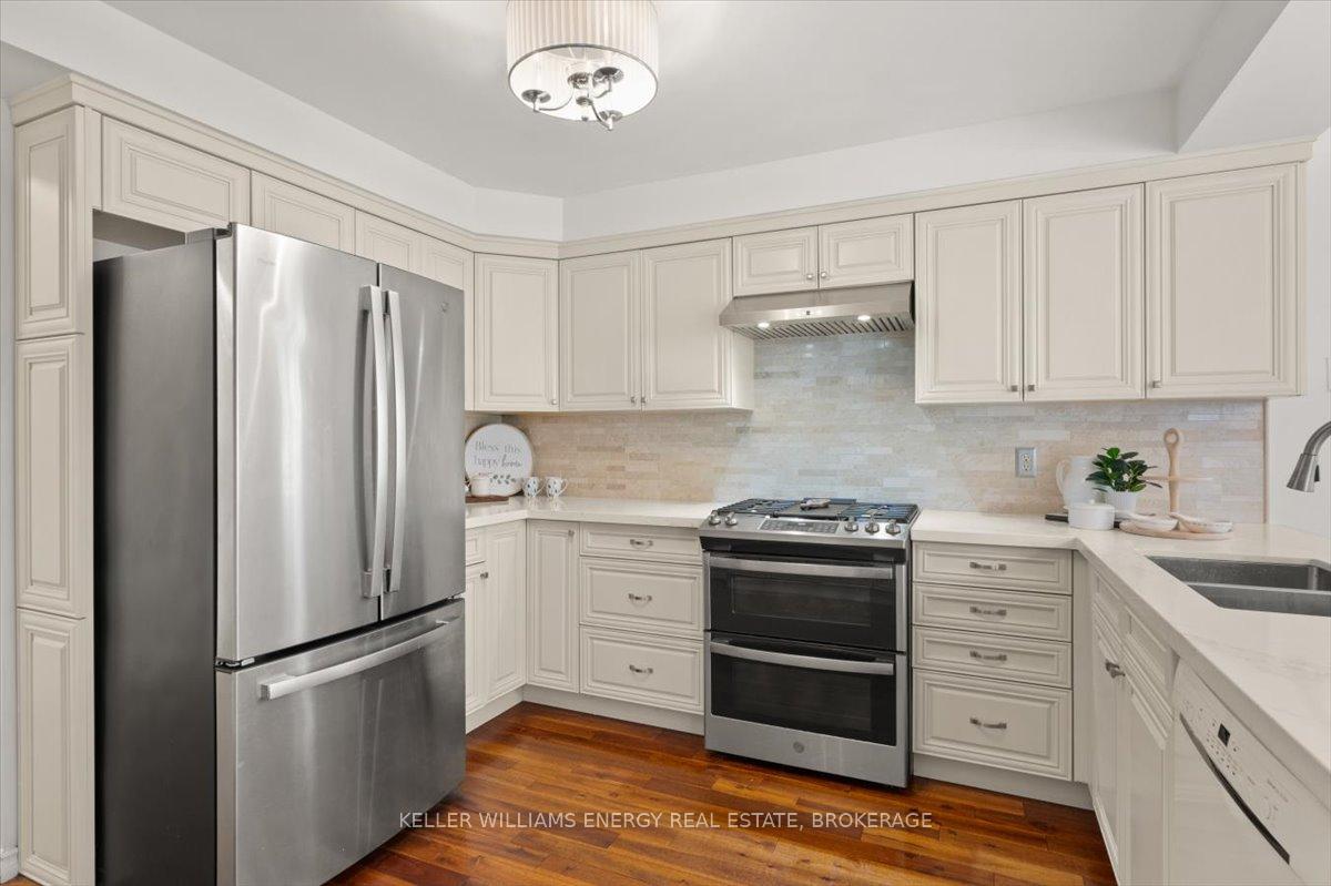 Photo 13 of 24 Inglenook Court, Whitby, Pringle Creek — HOMEH