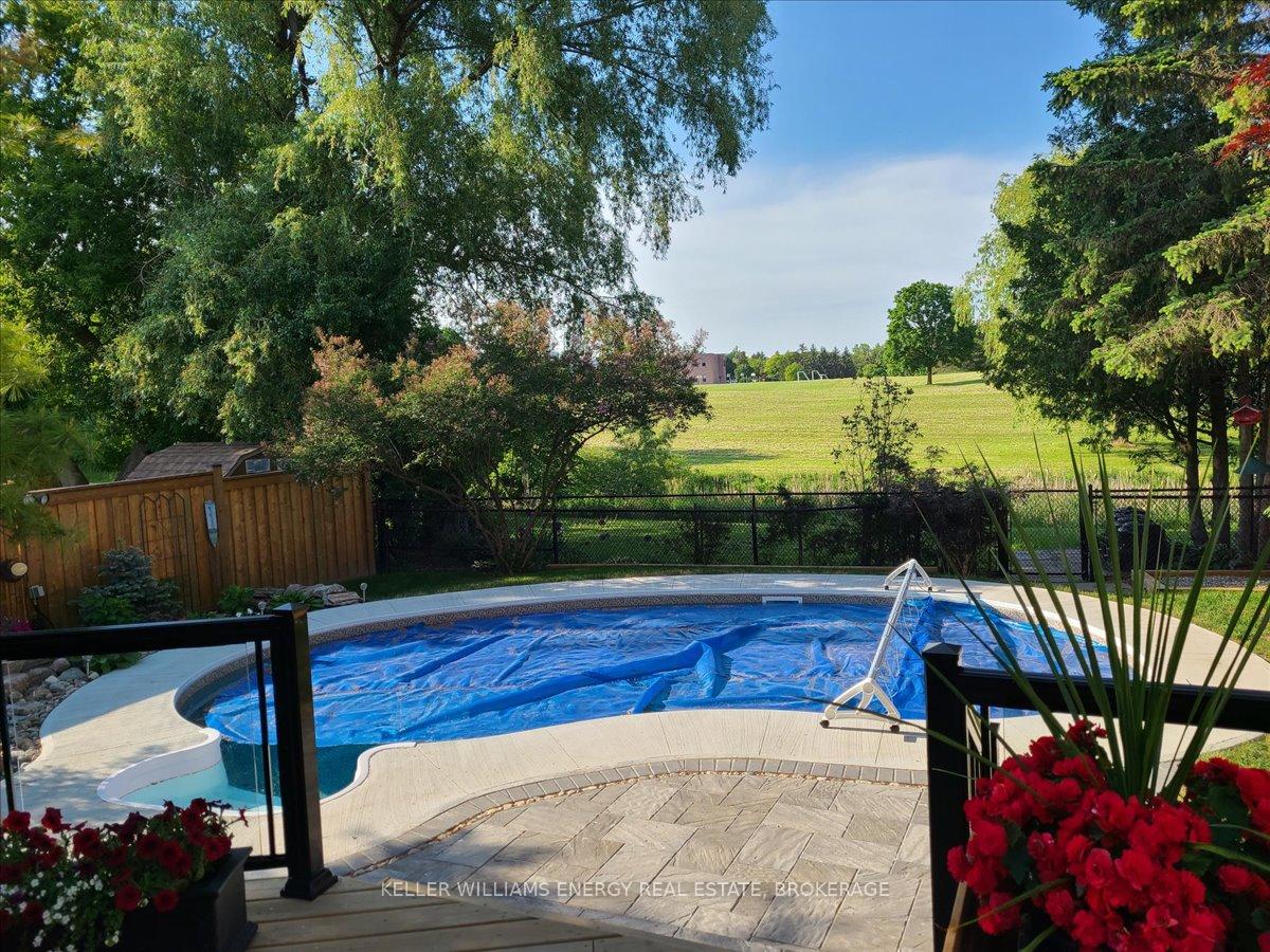 Photo 43 of 24 Inglenook Court, Whitby, Pringle Creek — HOMEH