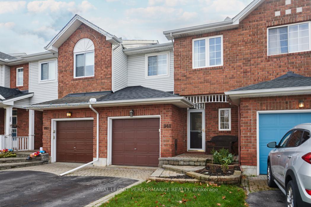 Photo 1 of 948 Markwick Crescent, Ottawa, Notting Hill/Summerside — HOMEH