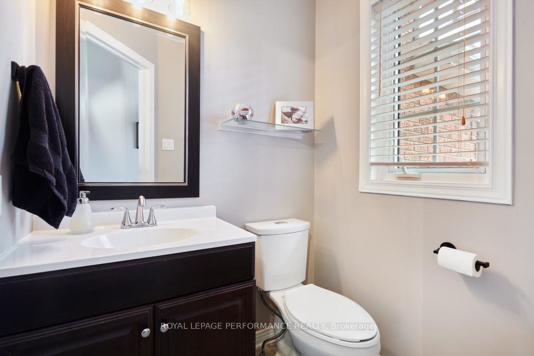 Photo 16 of 948 Markwick Crescent, Ottawa, Notting Hill/Summerside — HOMEH
