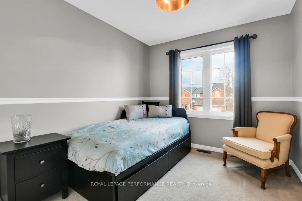 Photo 21 of 948 Markwick Crescent, Ottawa, Notting Hill/Summerside — HOMEH