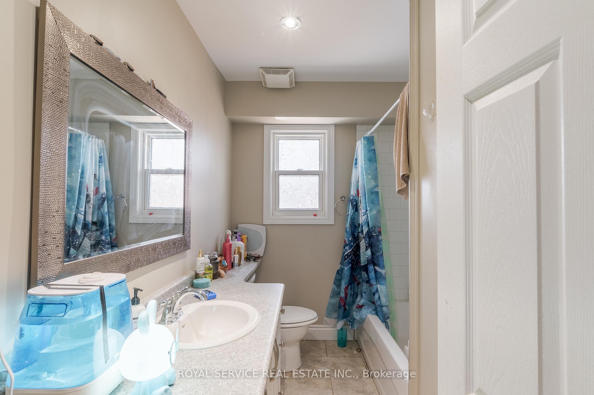 Photo 13 of 1402 Simcoe Street S, Oshawa, Lakeview — HOMEH