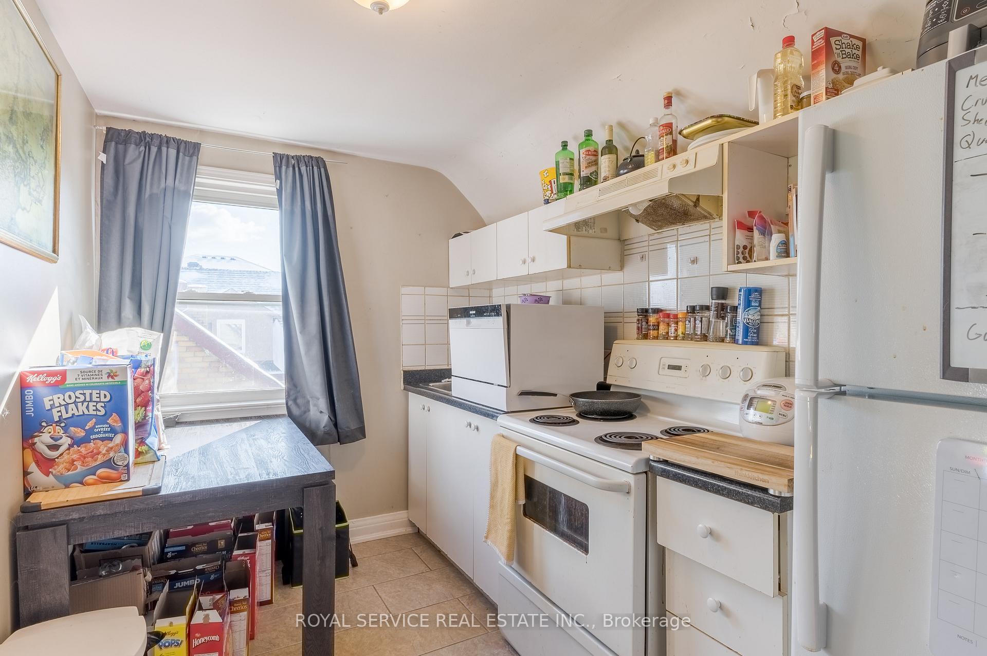 Photo 20 of 1402 Simcoe Street S, Oshawa, Lakeview — HOMEH