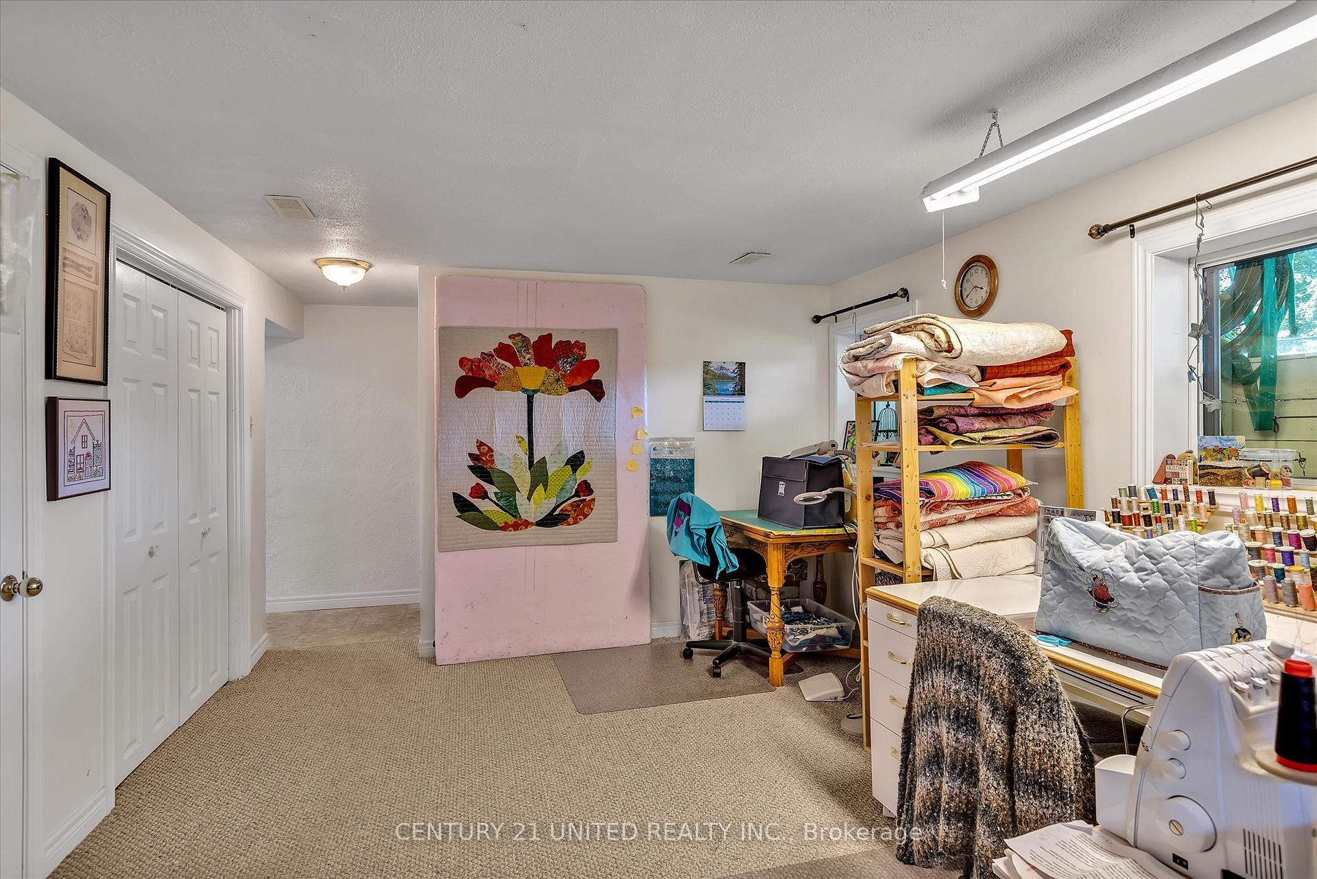 Photo 17 of 236 Lee Street, Peterborough, Northcrest Ward 5 — HOMEH