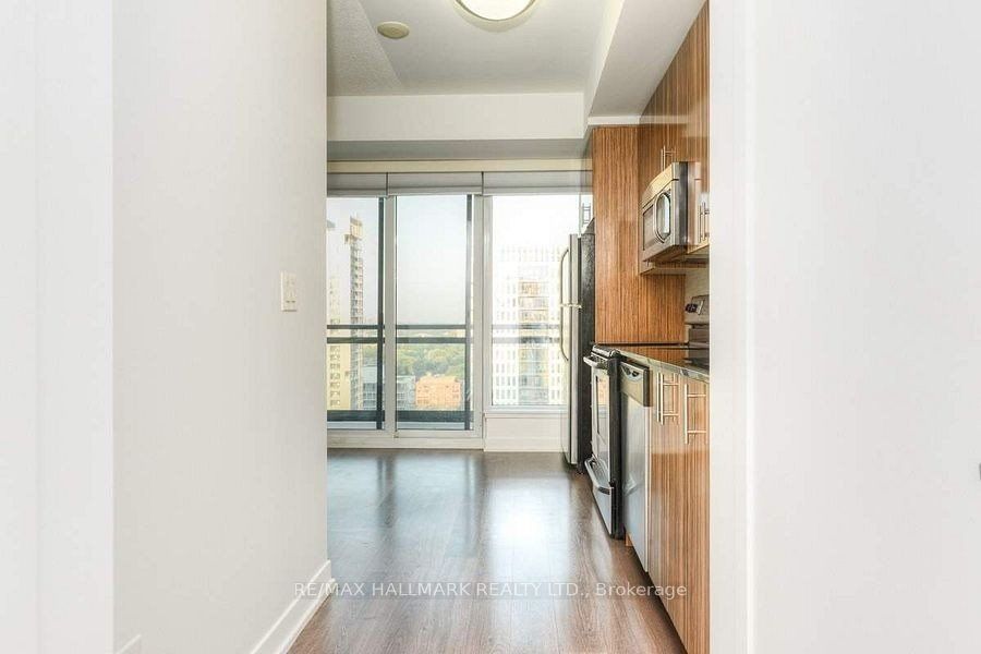 Photo 14 of Unit 2011, 225 Sackville Street, Toronto, Regent Park — HOMEH