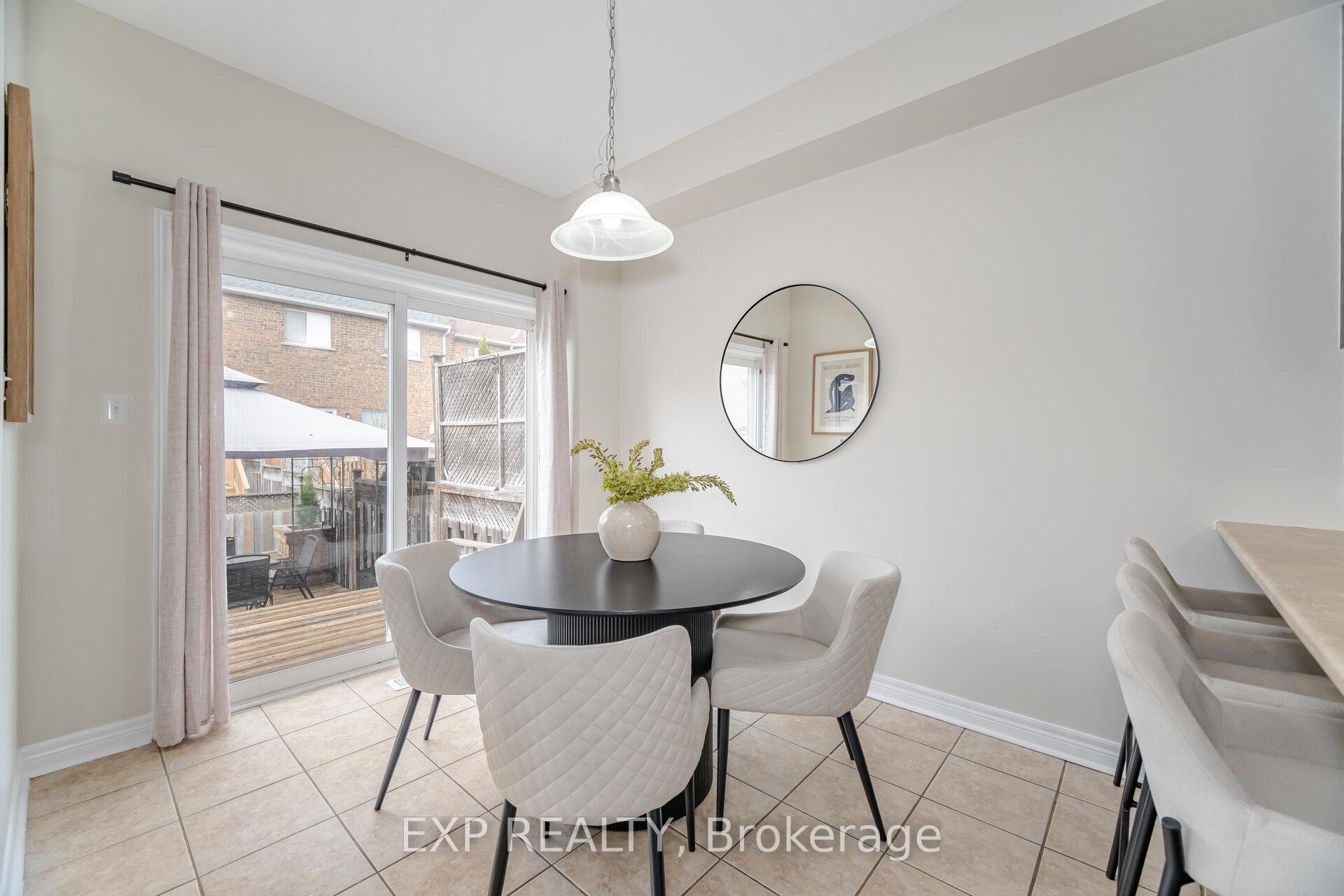 Photo 16 of 245 Worthview Drive, Vaughan, West Woodbridge — HOMEH