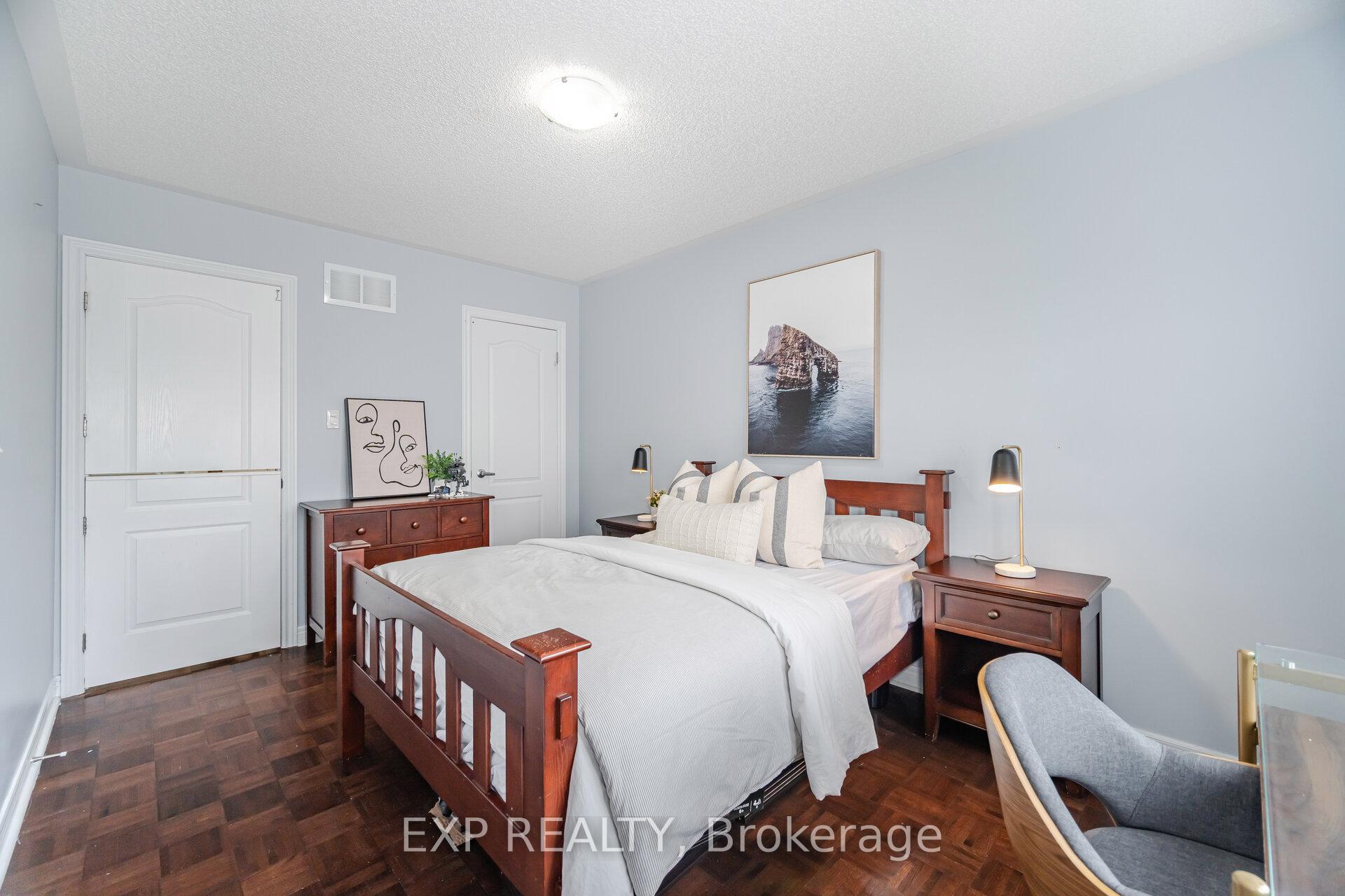 Photo 27 of 245 Worthview Drive, Vaughan, West Woodbridge — HOMEH