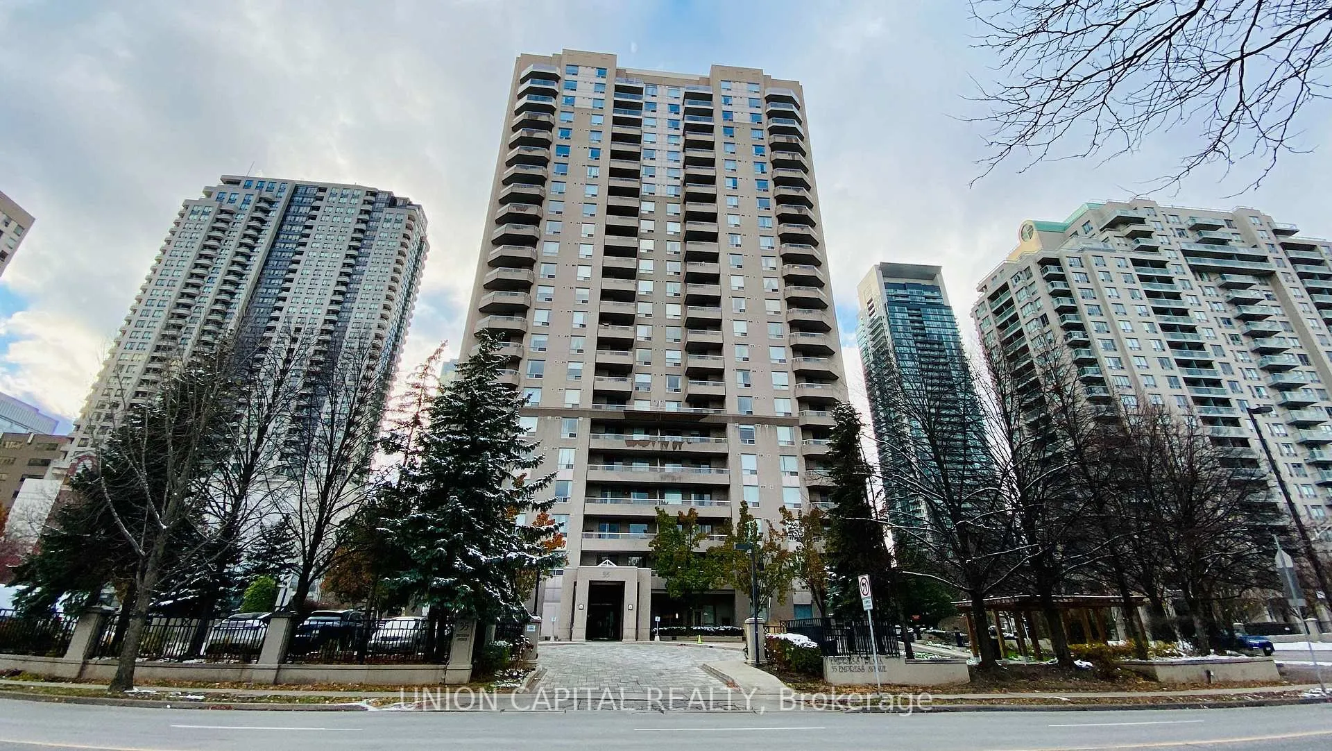 Front of Unit 1108, 35 Empress Avenue