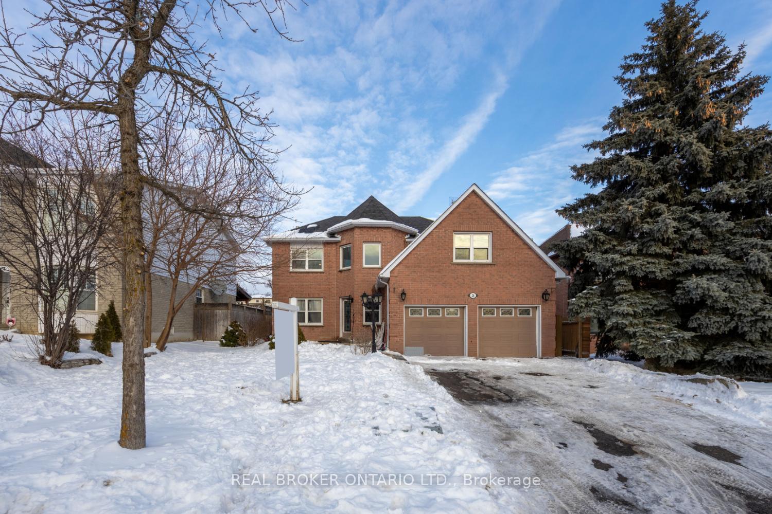 Front of 28 Fairmeadow Place
