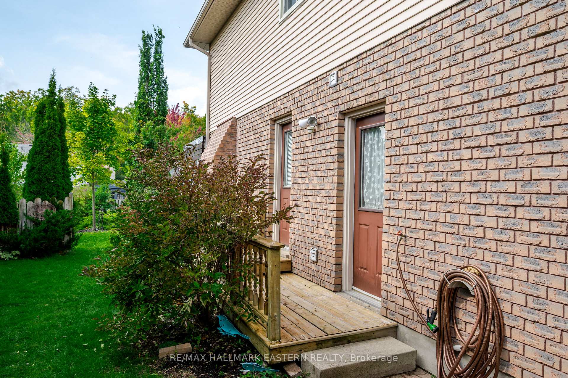 Photo 28 of 2196 Lorraine Drive, Peterborough, Northcrest Ward 5 — HOMEH