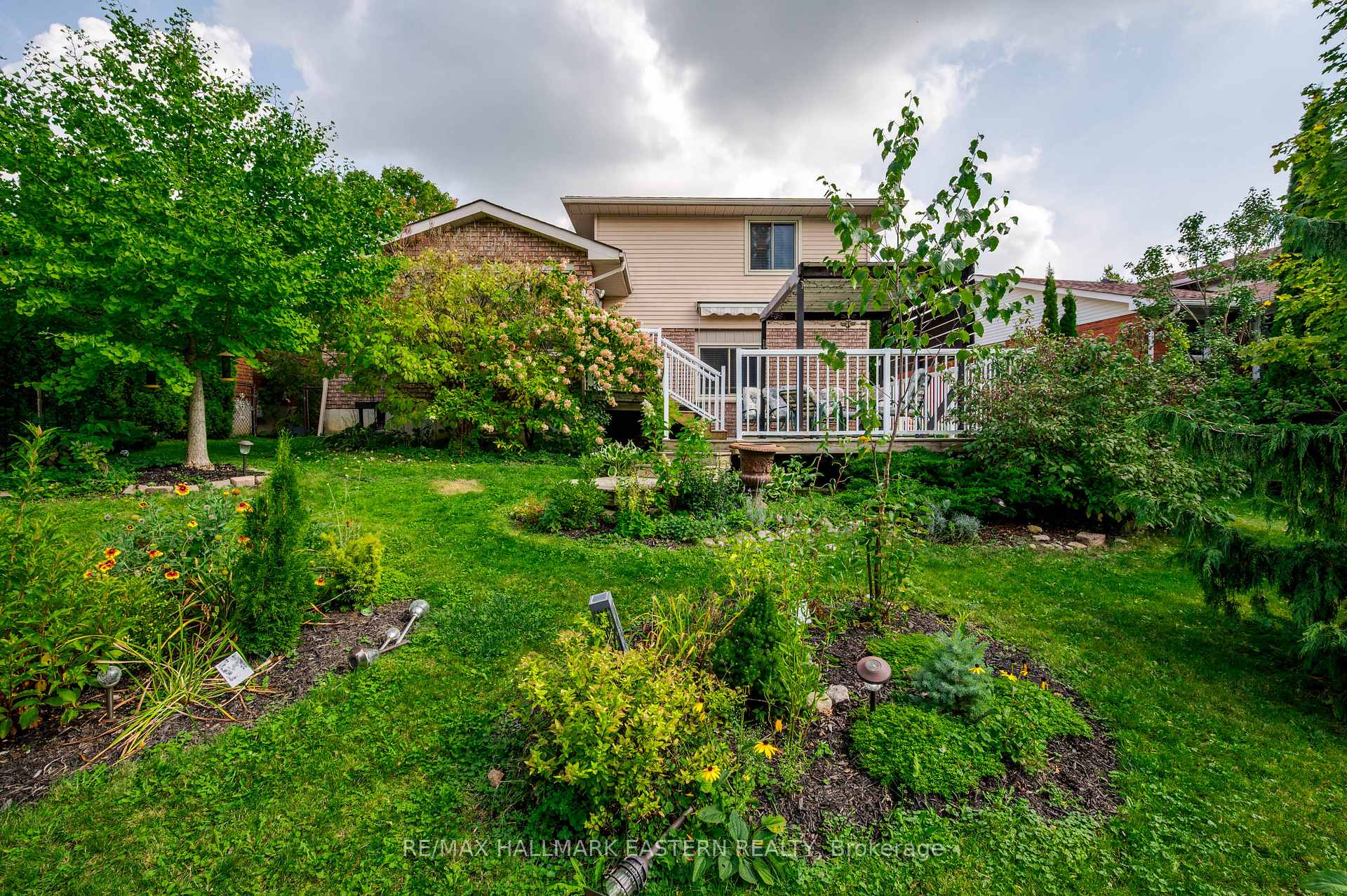 Photo 29 of 2196 Lorraine Drive, Peterborough, Northcrest Ward 5 — HOMEH