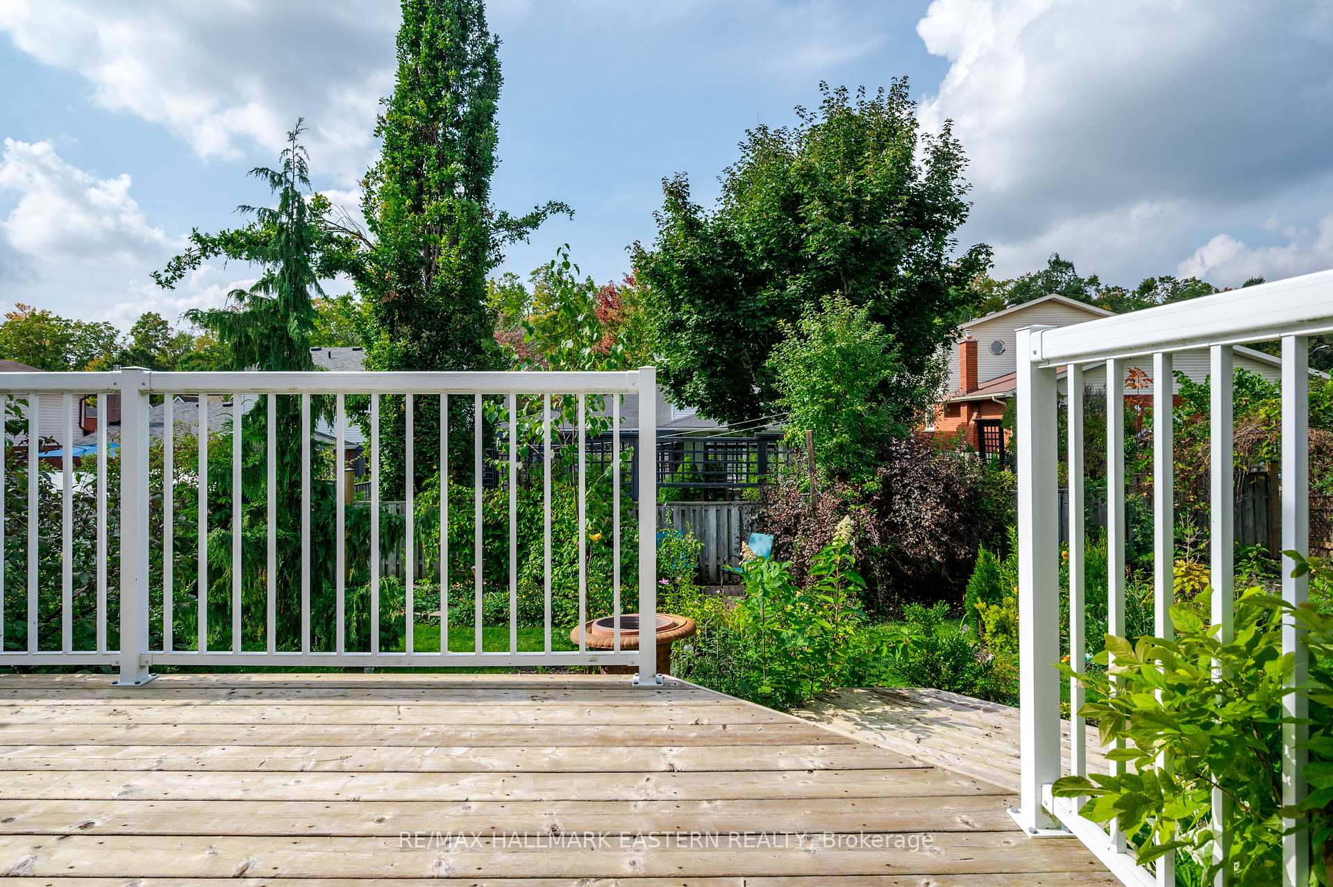 Photo 36 of 2196 Lorraine Drive, Peterborough, Northcrest Ward 5 — HOMEH