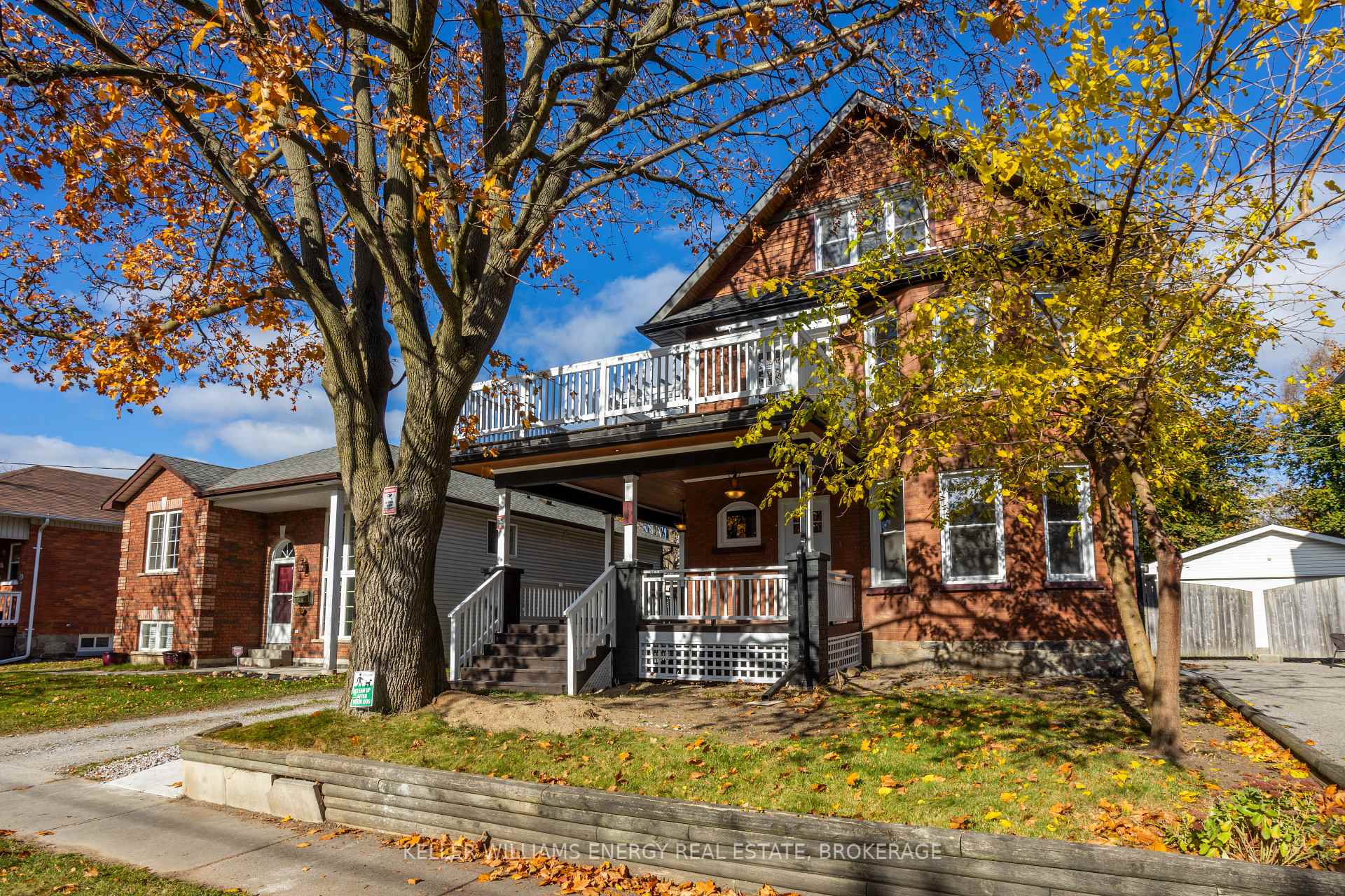 Photo 1 of 104 Brock Street E, Oshawa, O'Neill — HOMEH