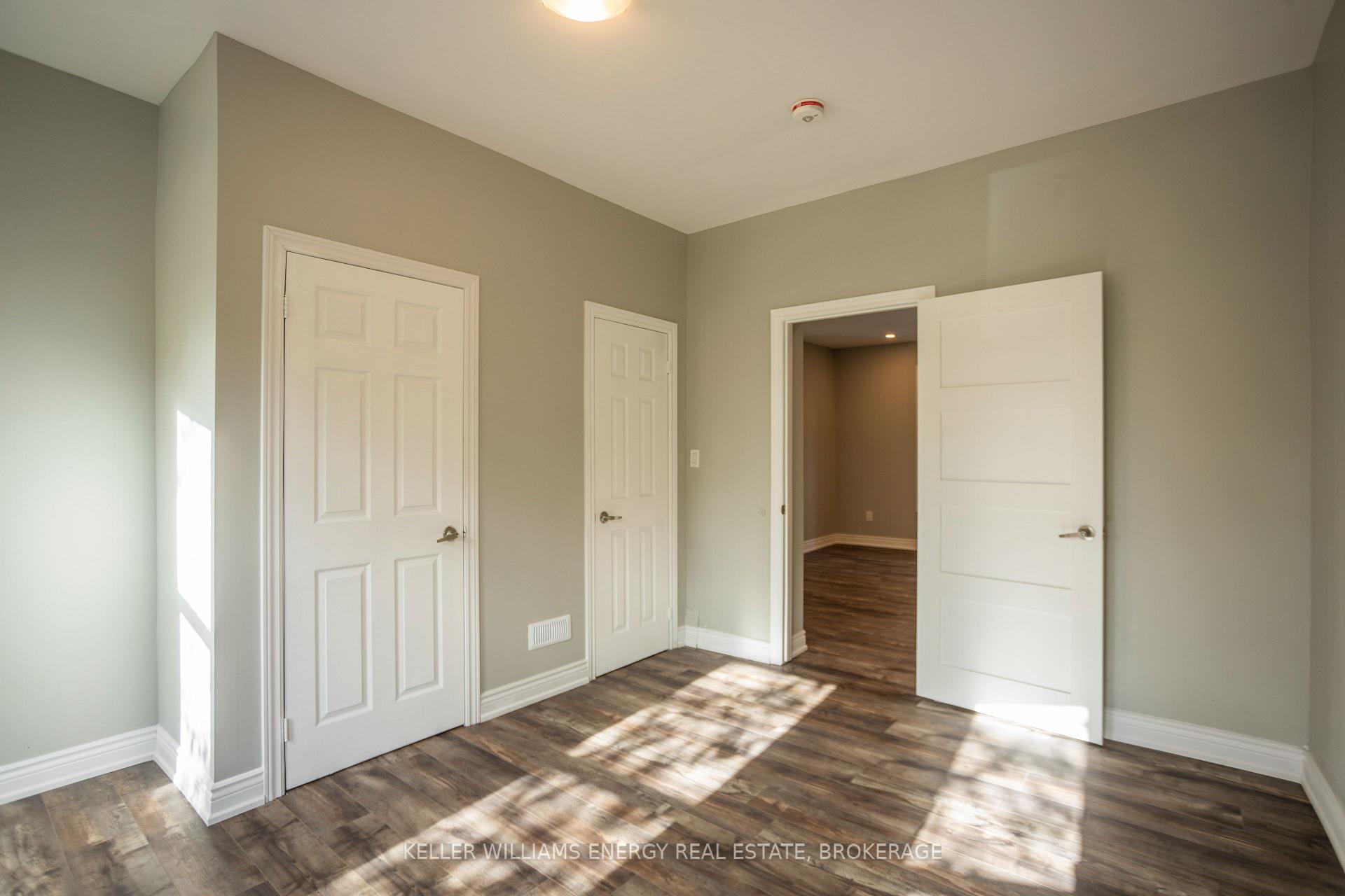 Photo 10 of 104 Brock Street E, Oshawa, O'Neill — HOMEH
