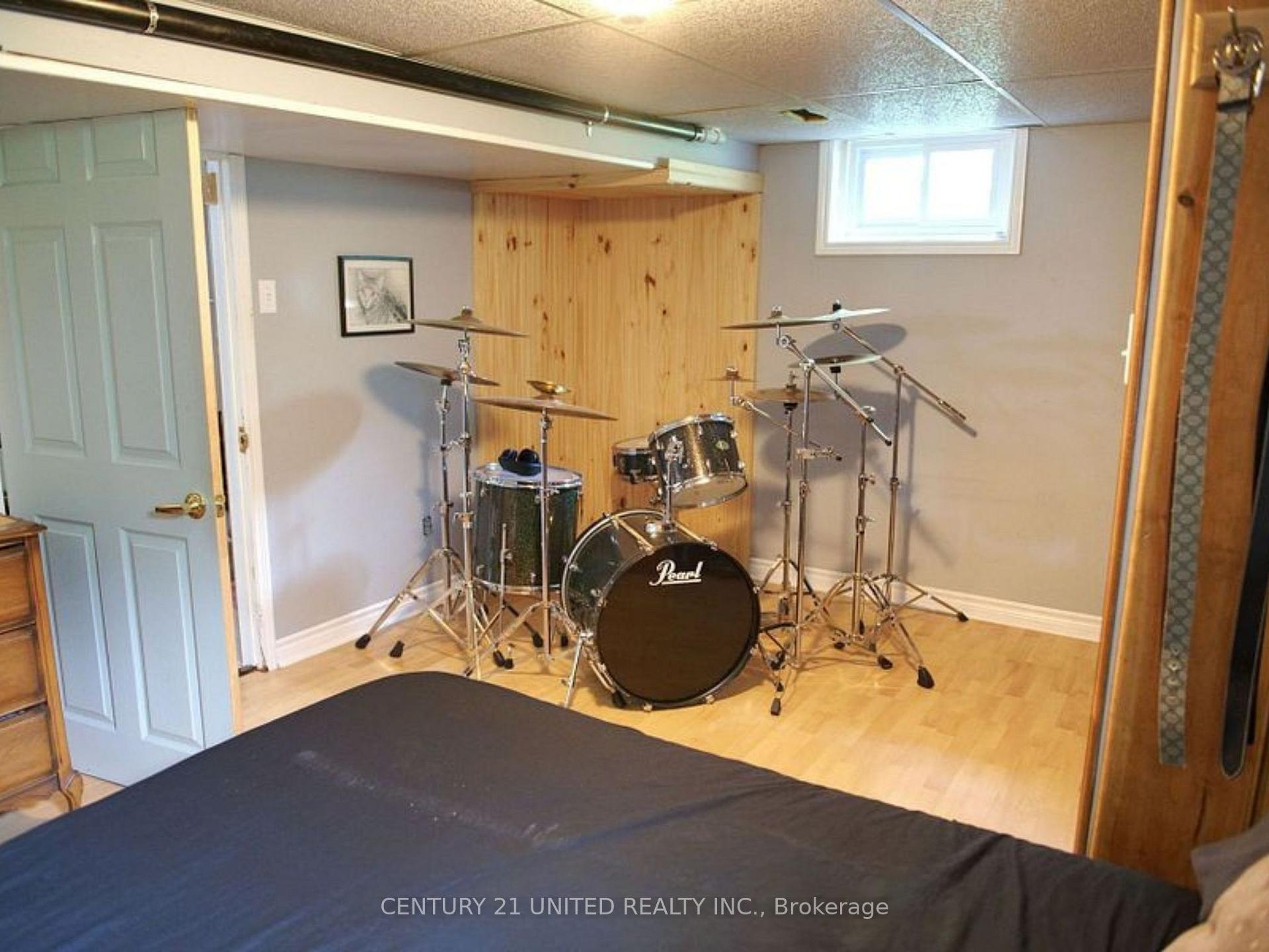 Photo 21 of 460 Hamilton Street, Peterborough, Otonabee Ward 1 — HOMEH
