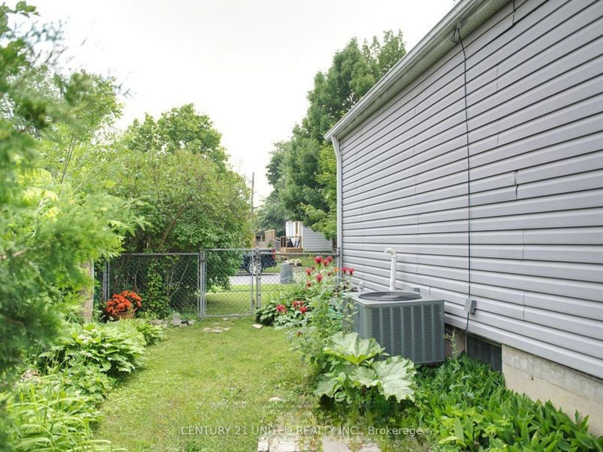 Photo 27 of 460 Hamilton Street, Peterborough, Otonabee Ward 1 — HOMEH