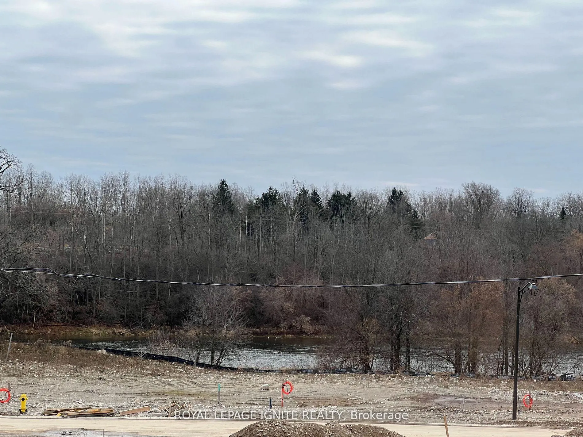 Photo 19 of 84 Gilham Way, Brant, Paris — HOMEH