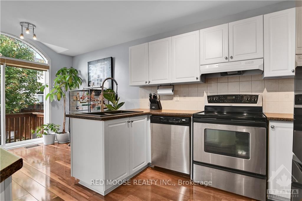 Photo 5 of 610 Louis Toscano Drive, Ottawa, Avalon East — HOMEH