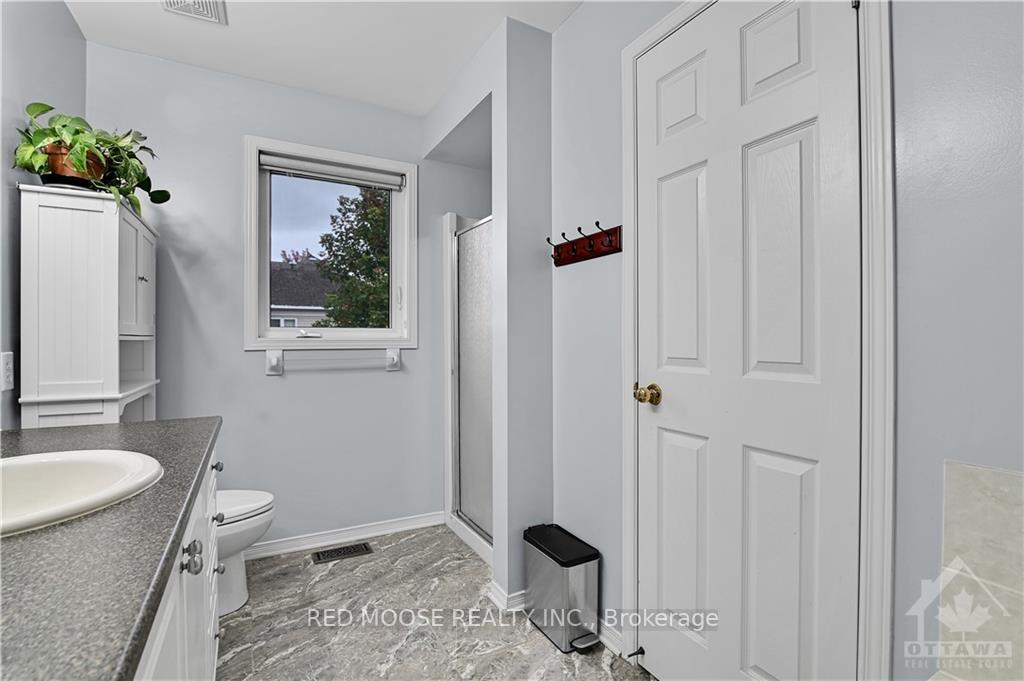 Photo 14 of 610 Louis Toscano Drive, Ottawa, Avalon East — HOMEH