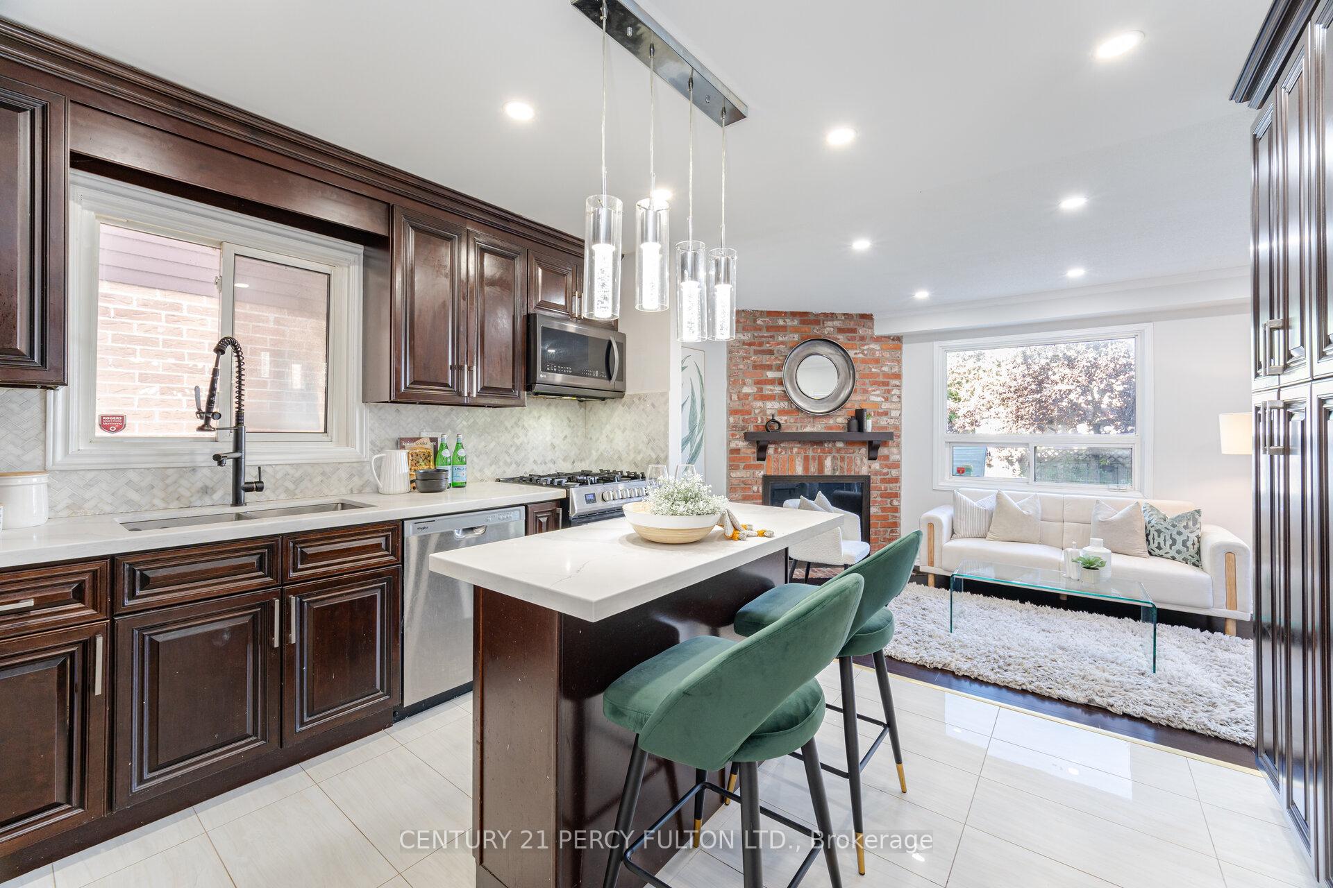 Photo 7 of 53 Barnes Drive, Ajax, Central — HOMEH