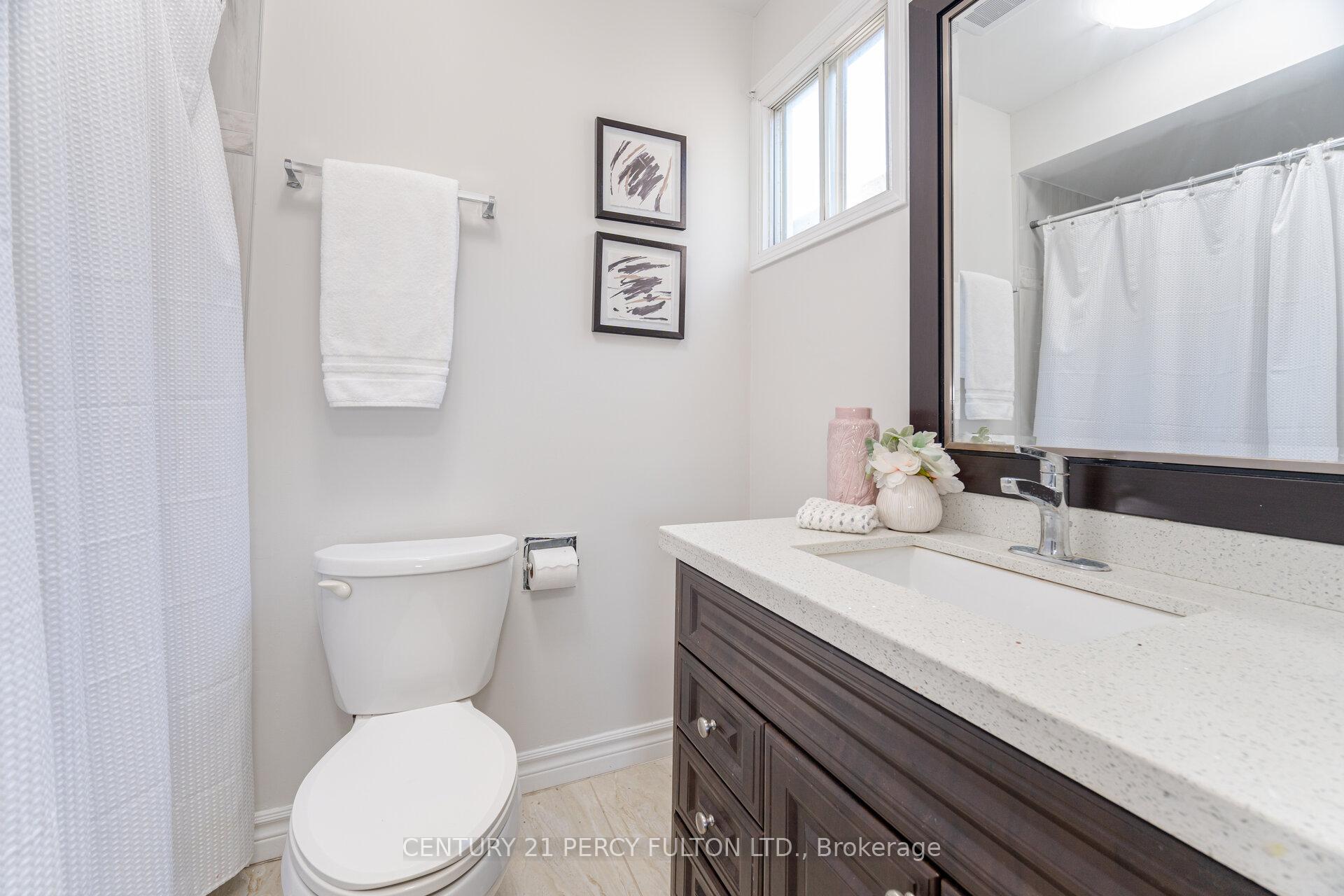 Photo 15 of 53 Barnes Drive, Ajax, Central — HOMEH