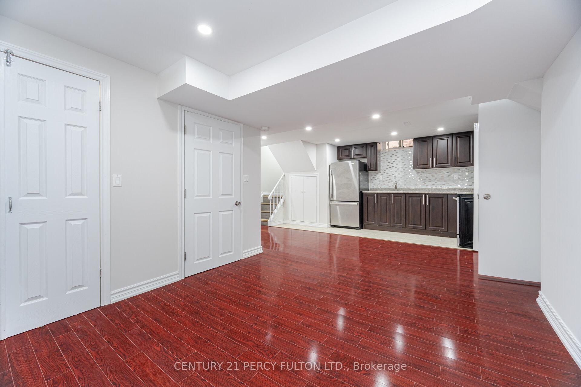 Photo 26 of 53 Barnes Drive, Ajax, Central — HOMEH
