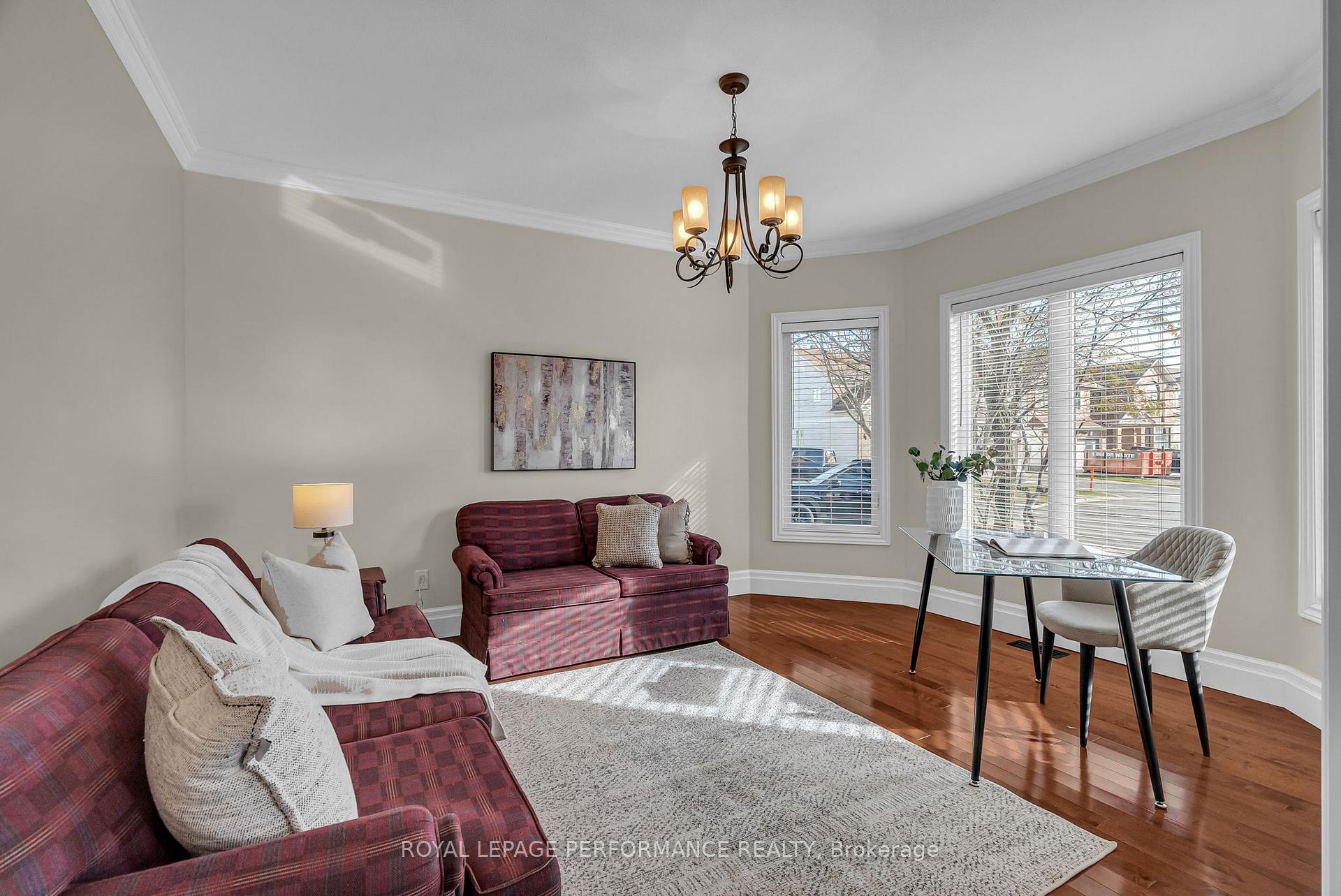 Photo 4 of 1907 Caprihani Way, Ottawa, Springridge/East Village — HOMEH