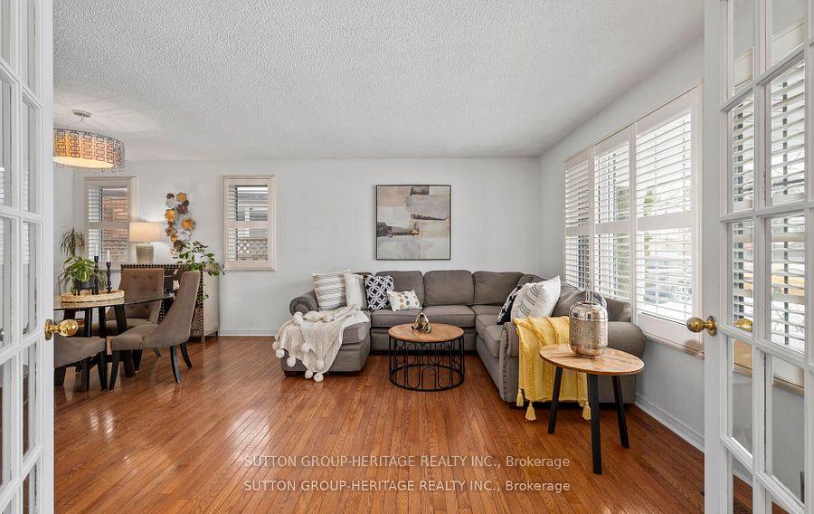 Photo 4 of 3 Boychyn Drive, Whitby, Pringle Creek — HOMEH