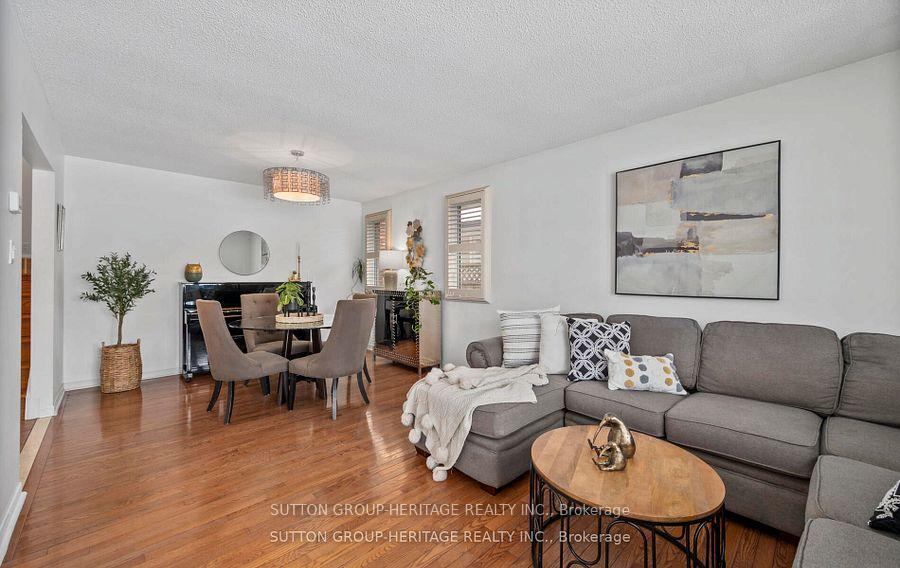 Photo 6 of 3 Boychyn Drive, Whitby, Pringle Creek — HOMEH